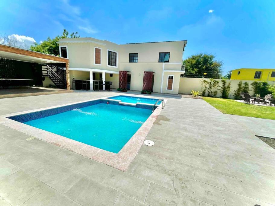 Villa Marot Eventos (Pool & Barbecue) view 5