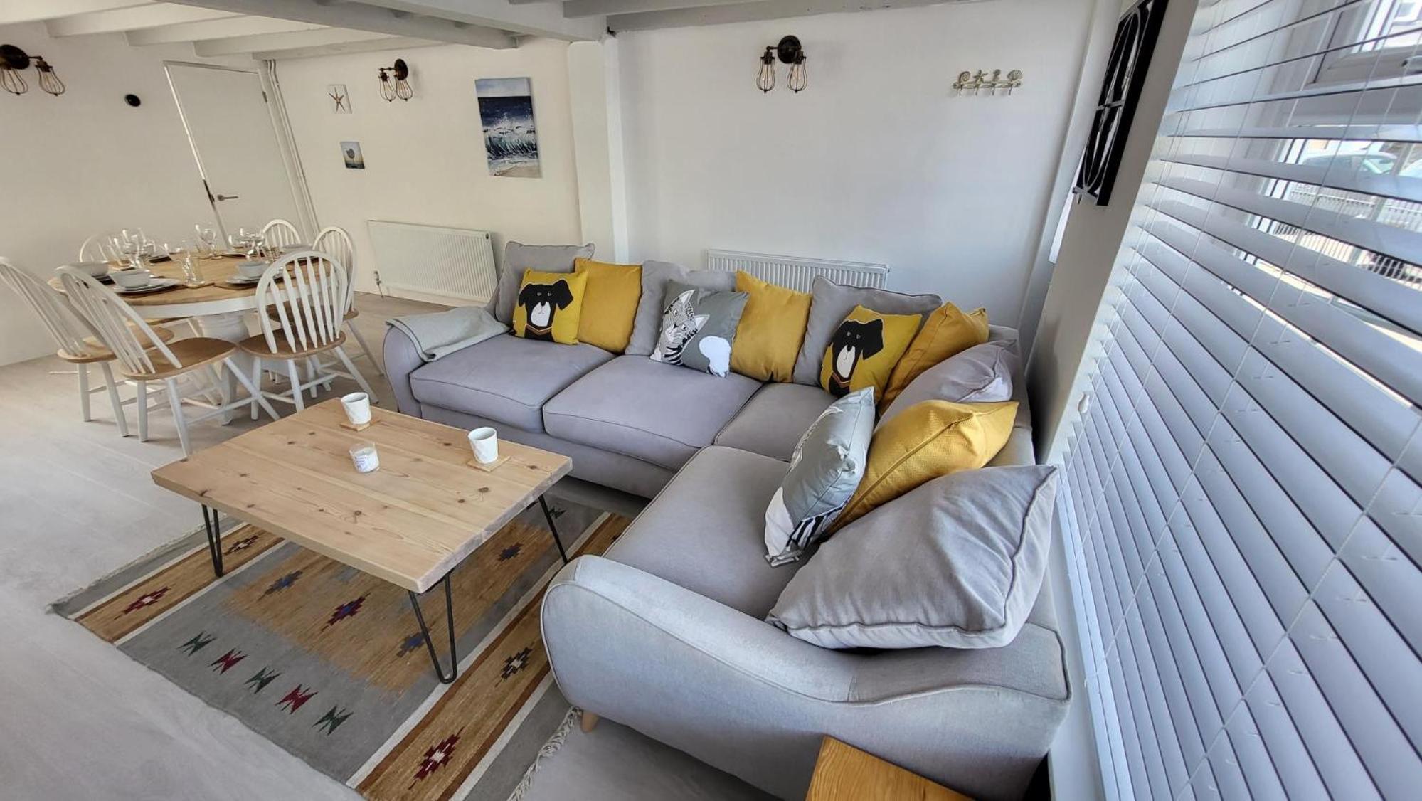 Bosun`s Cottage Luxury stay in the heart of town