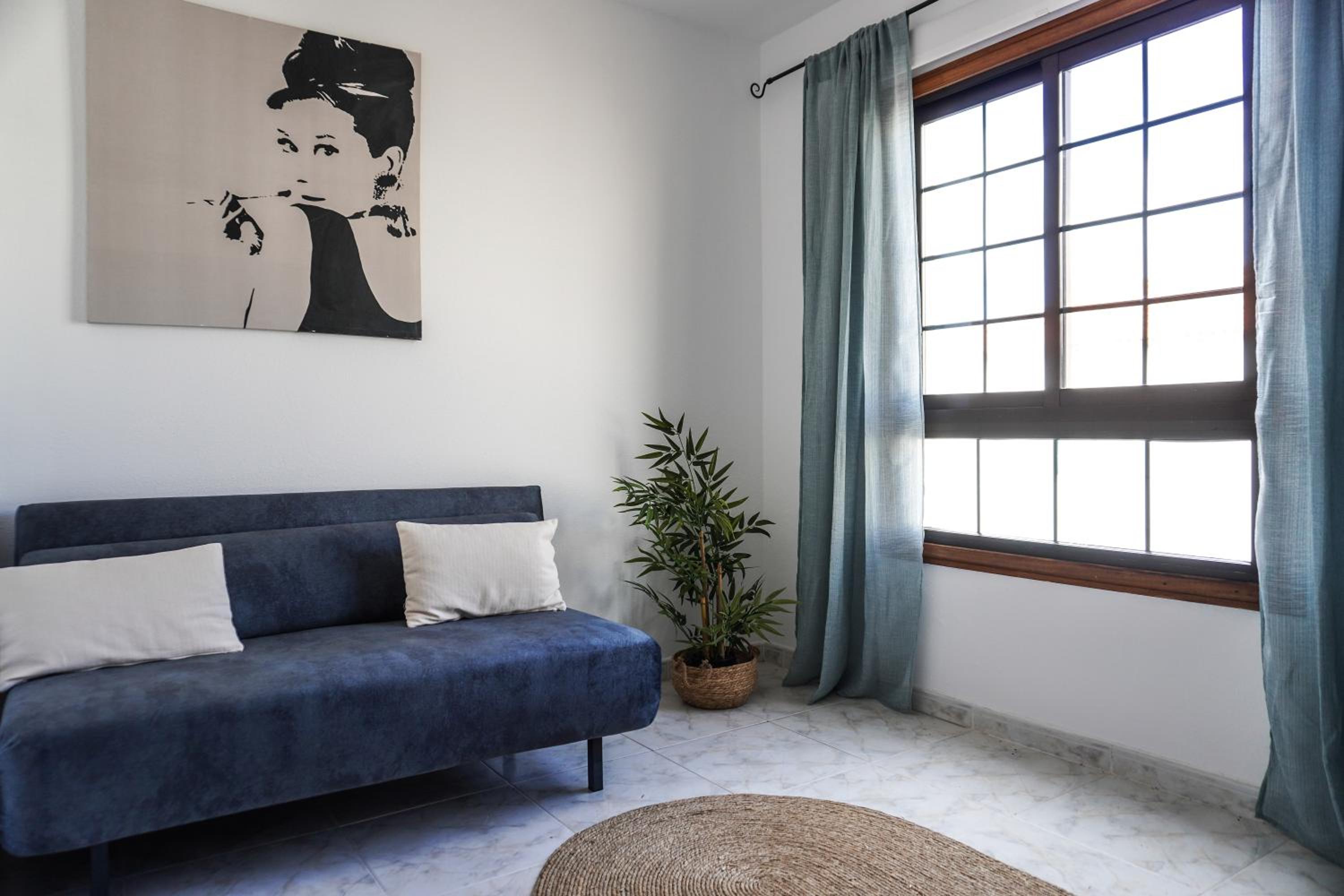 Bright House With Working Space