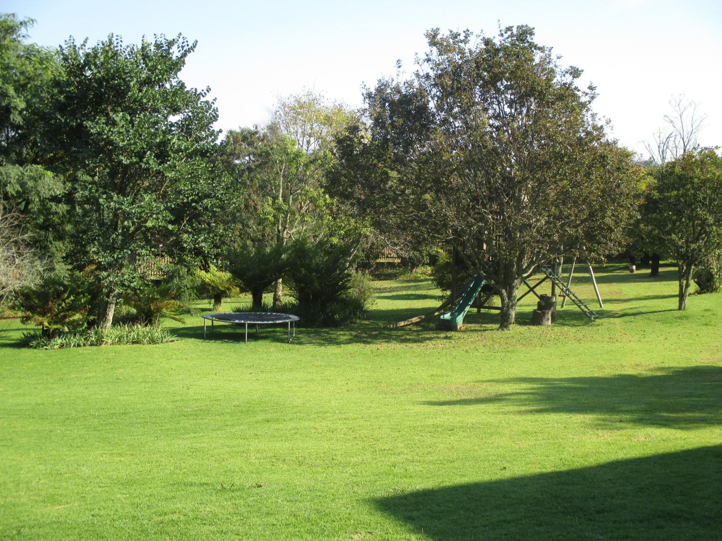 Thaba Tsweni Lodge & Safaris