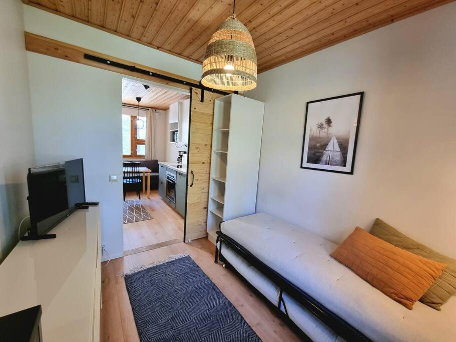 Ylläksen Metsäpirtti - Ulkoilijan koti