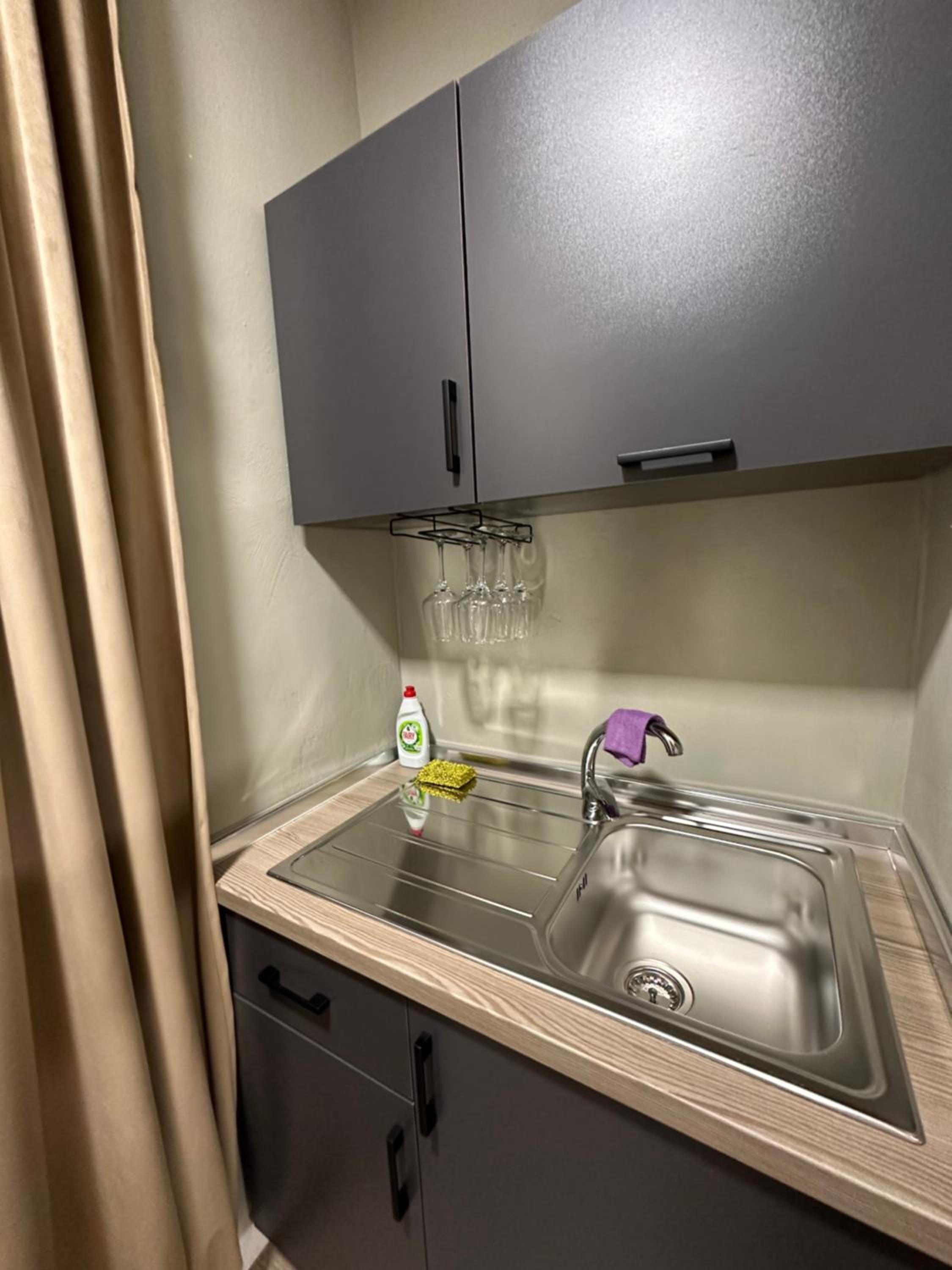Bejart Apartment 4
