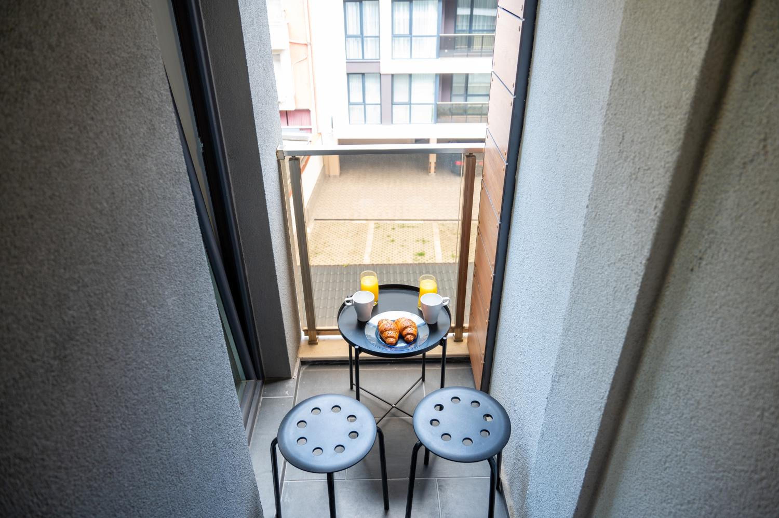 Bright Studio in the City Center