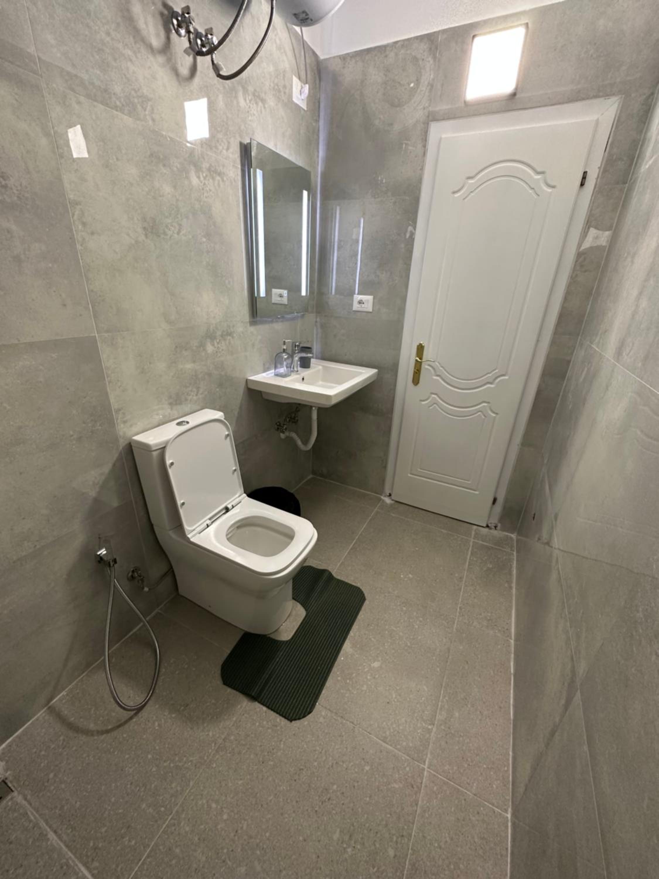 Bejart Apartment 4