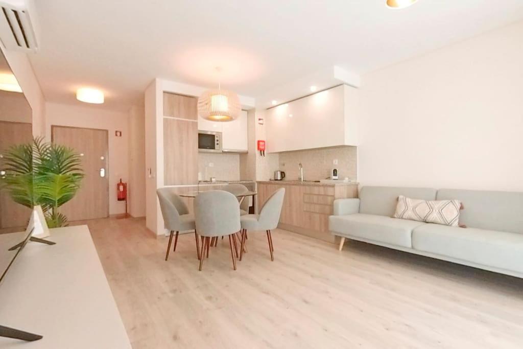 Elite Residence 6E view 2