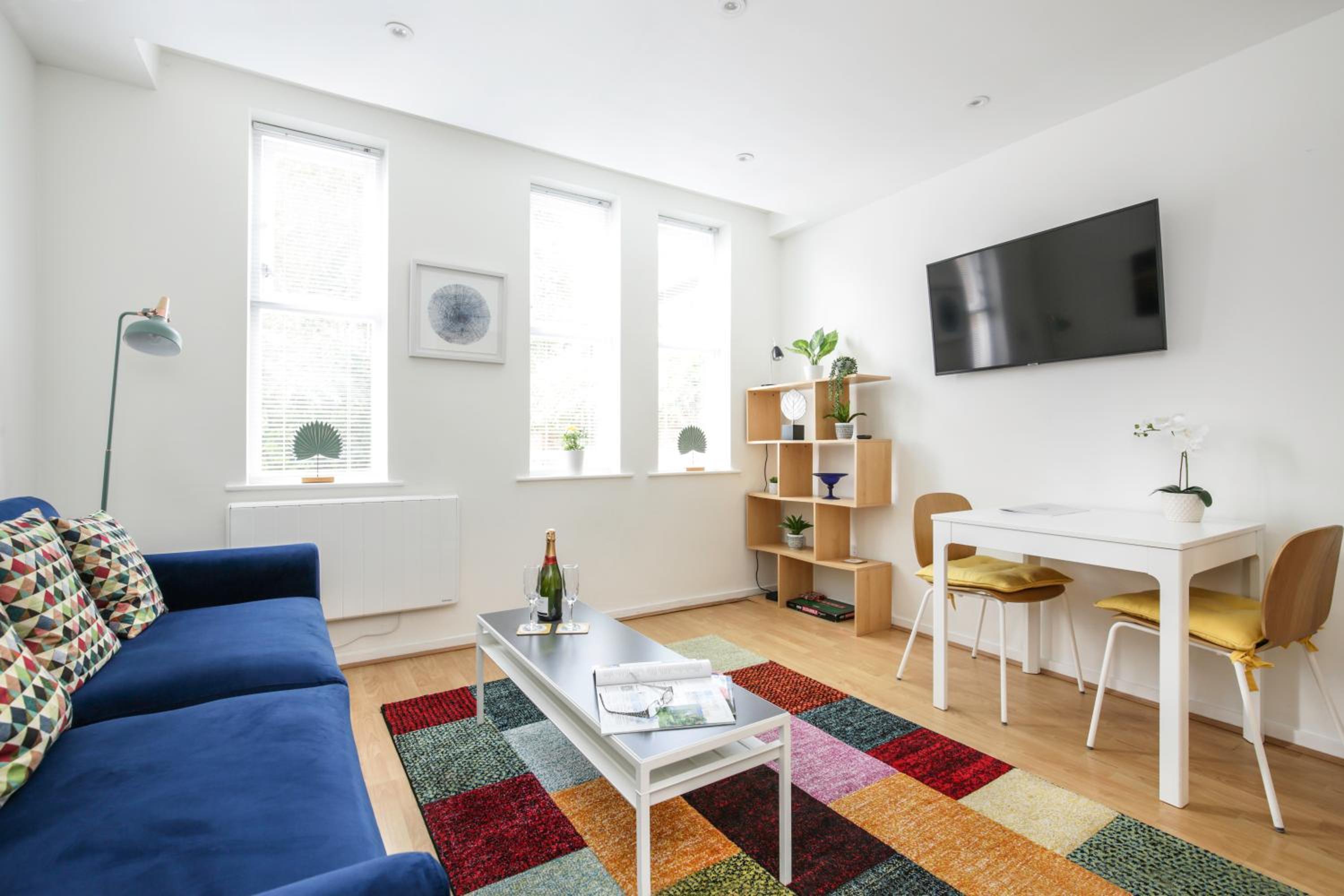 Perfect City Centre Location - Historic Albion Mews