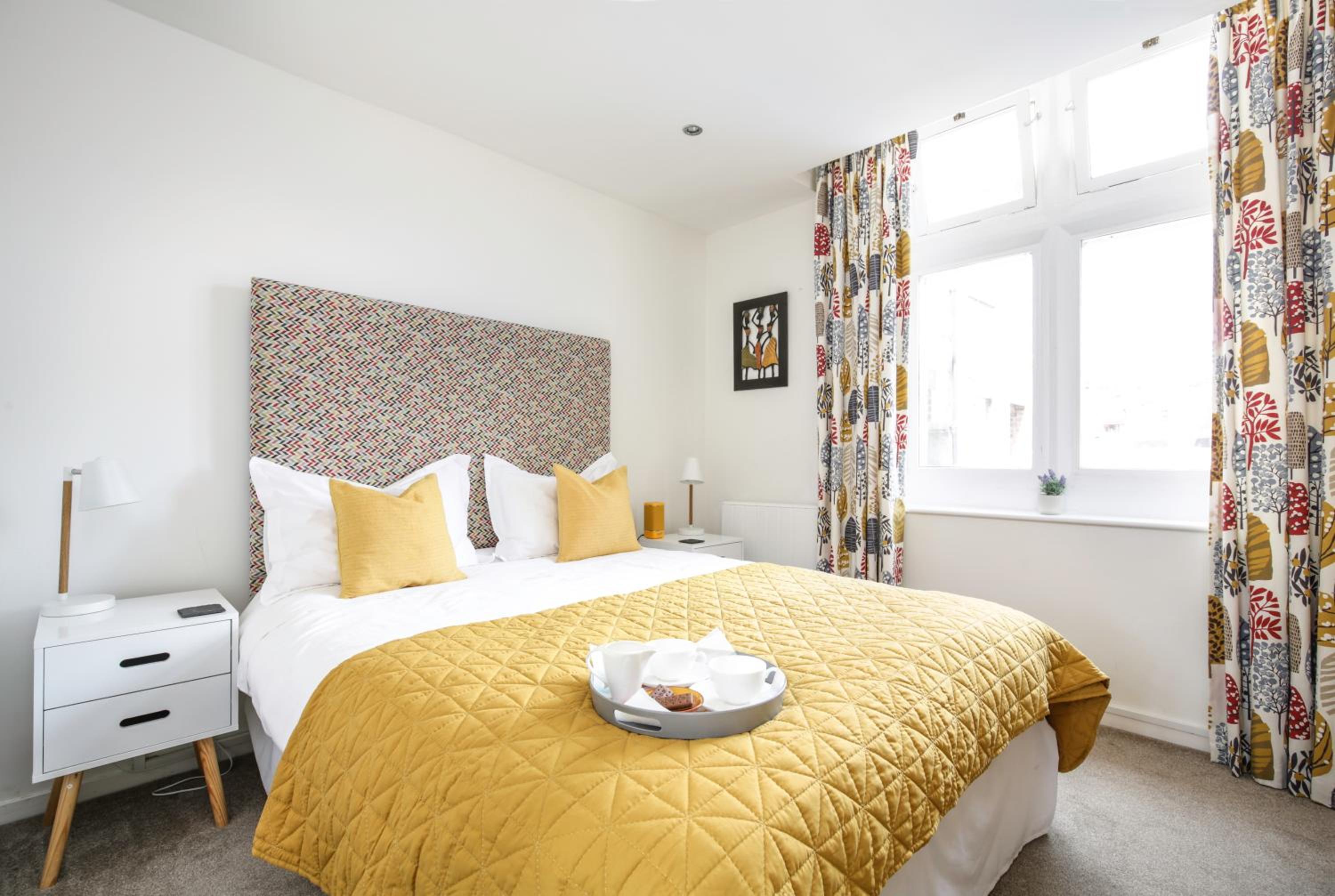 Perfect City Centre Location - Historic Albion Mews