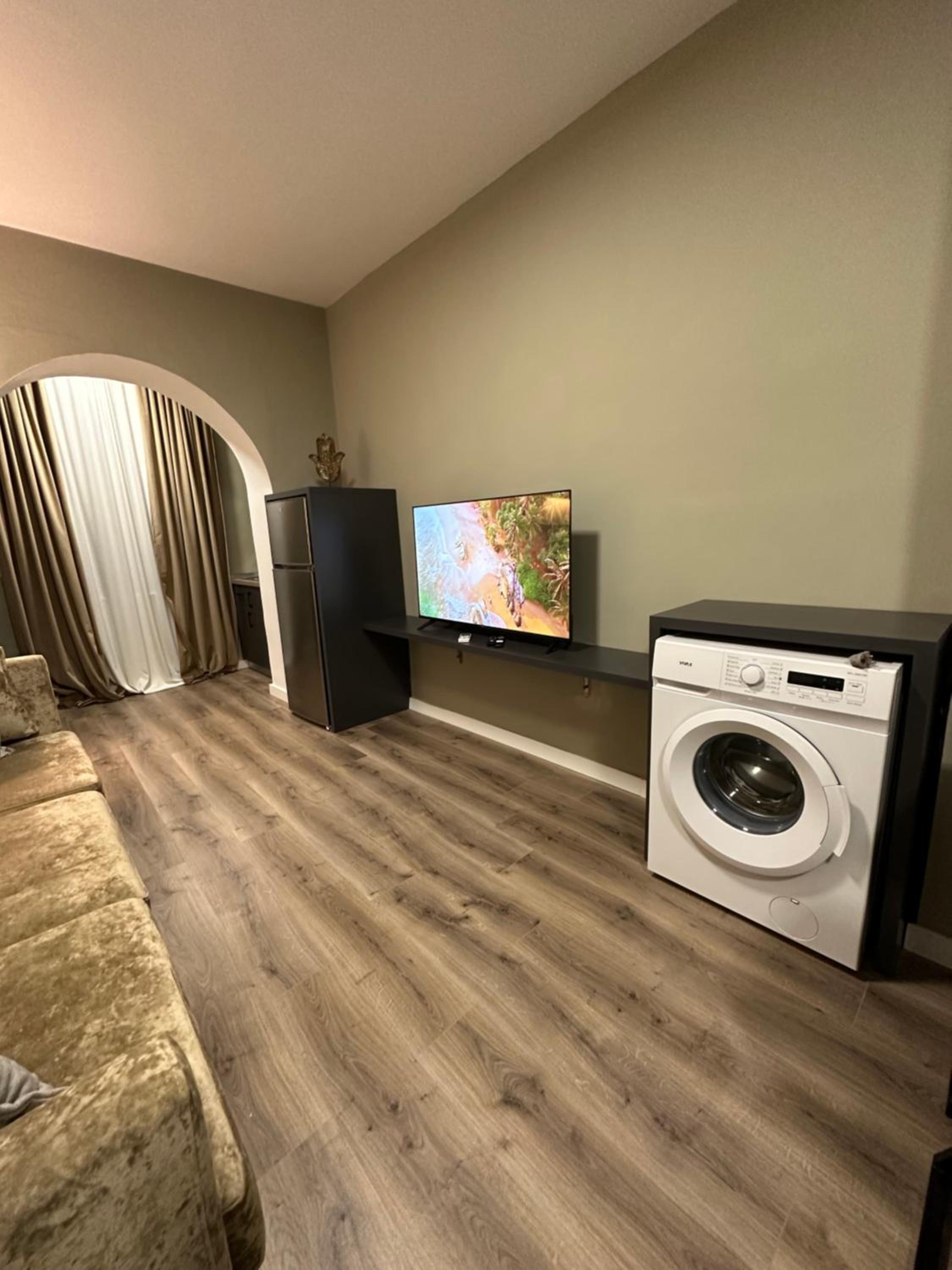 Bejart Apartment 4