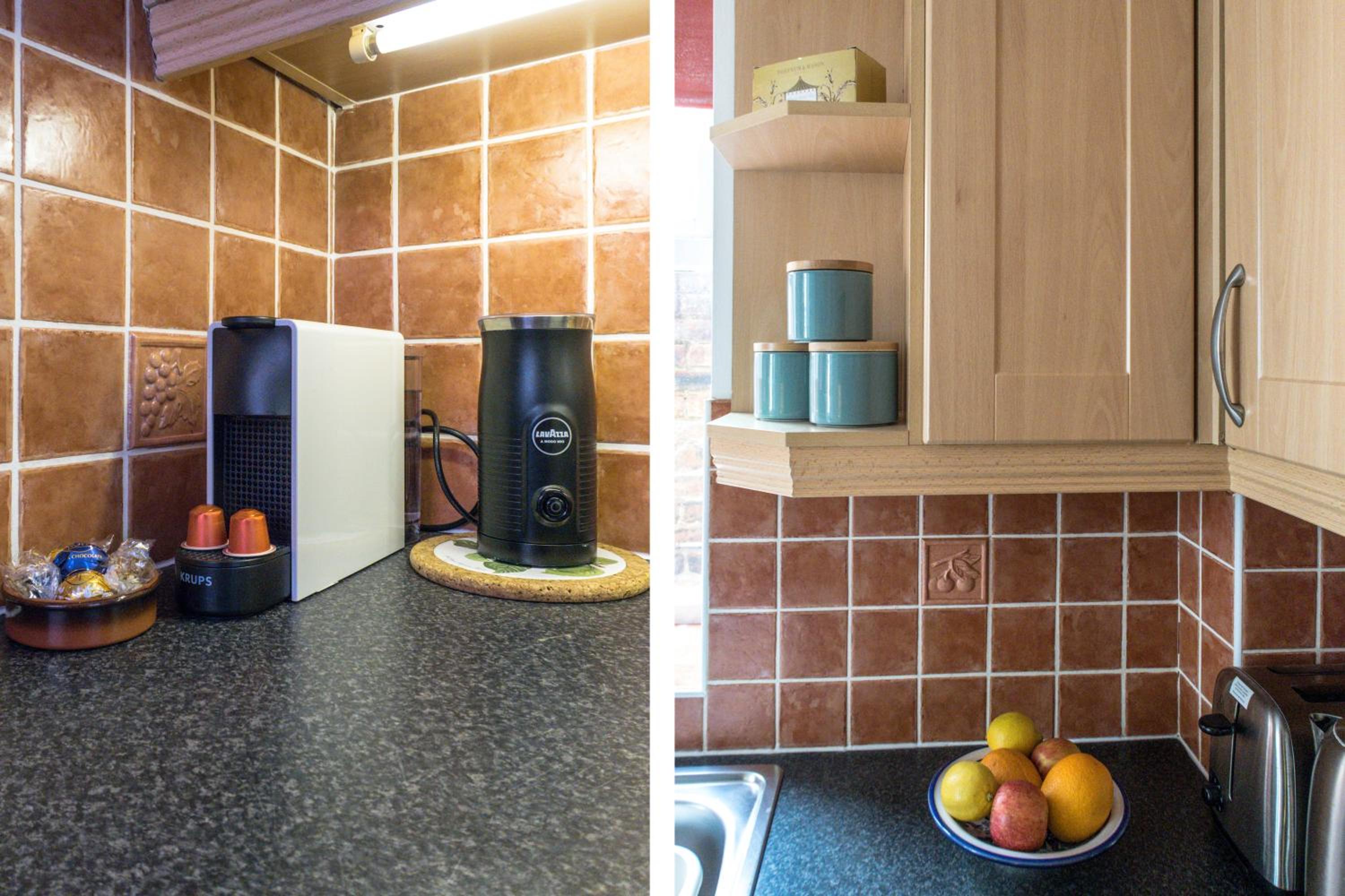 Perfect City Centre Location - Historic Albion Mews