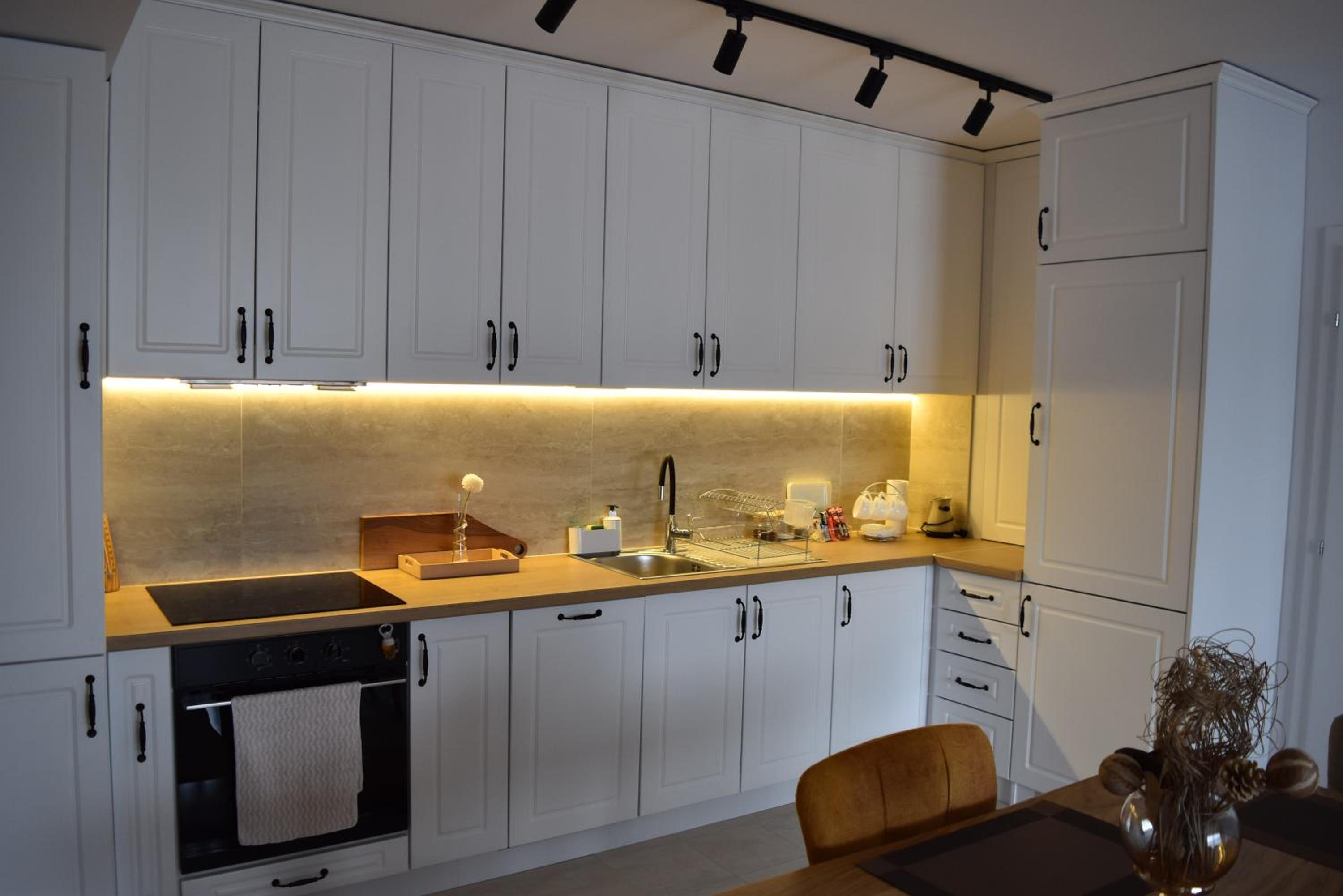 Luxury Apartment Poli view 3