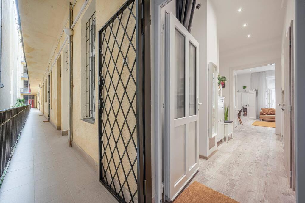 Dual 2BR Comfort Escape with 2 Bathroom by NW view 5