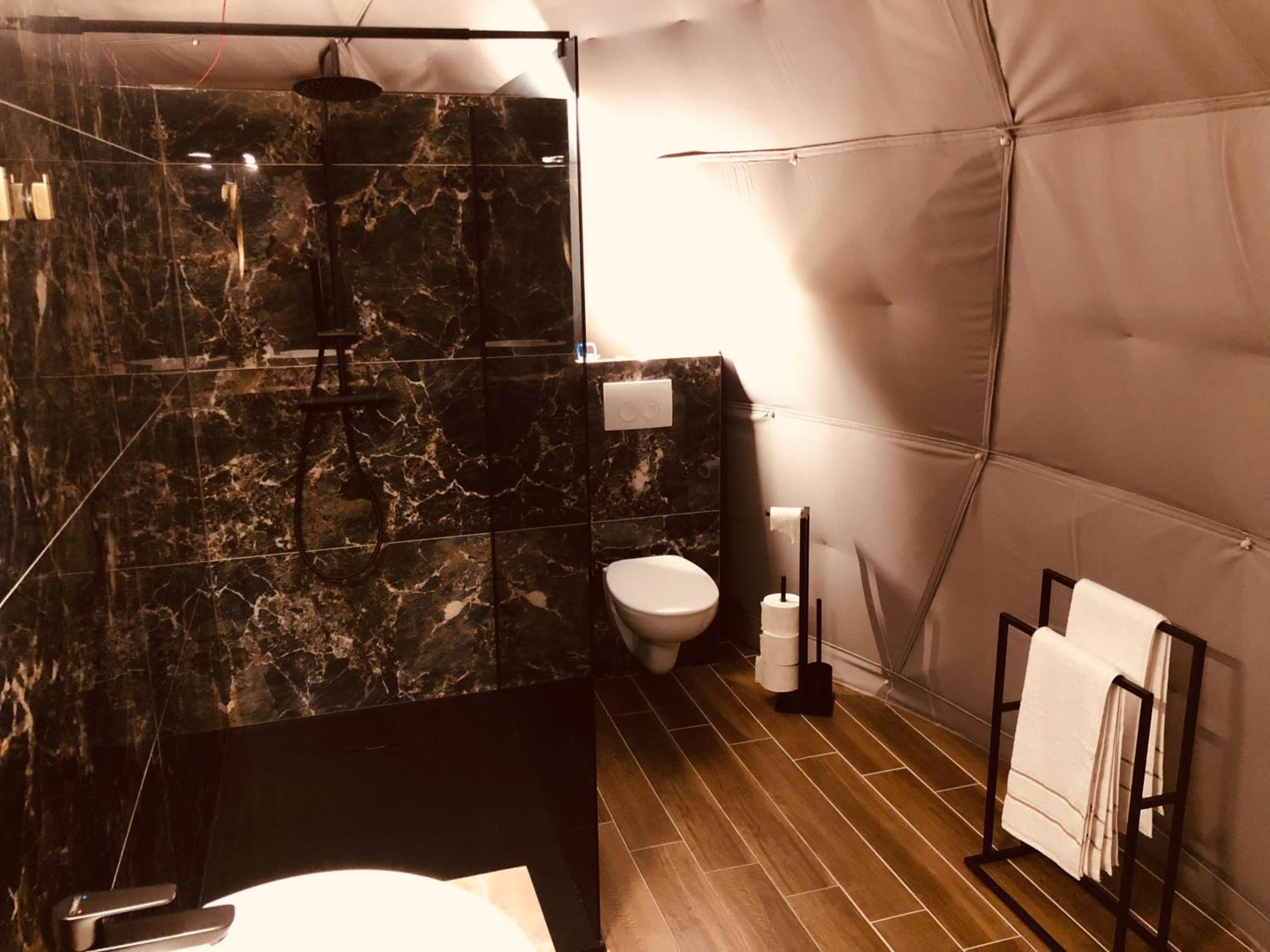 Glamping De Coude Scheure