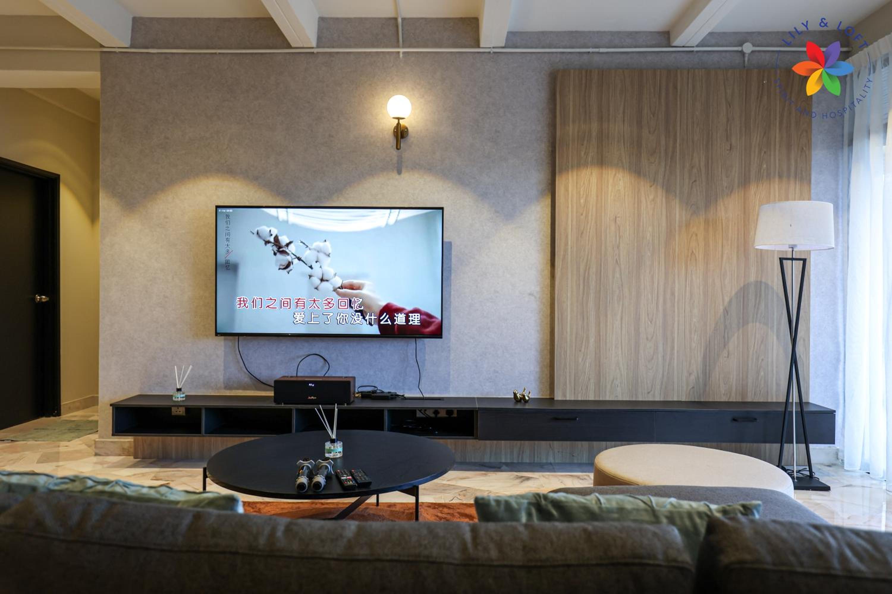 KL Townhouse Villa by LilyandLoft