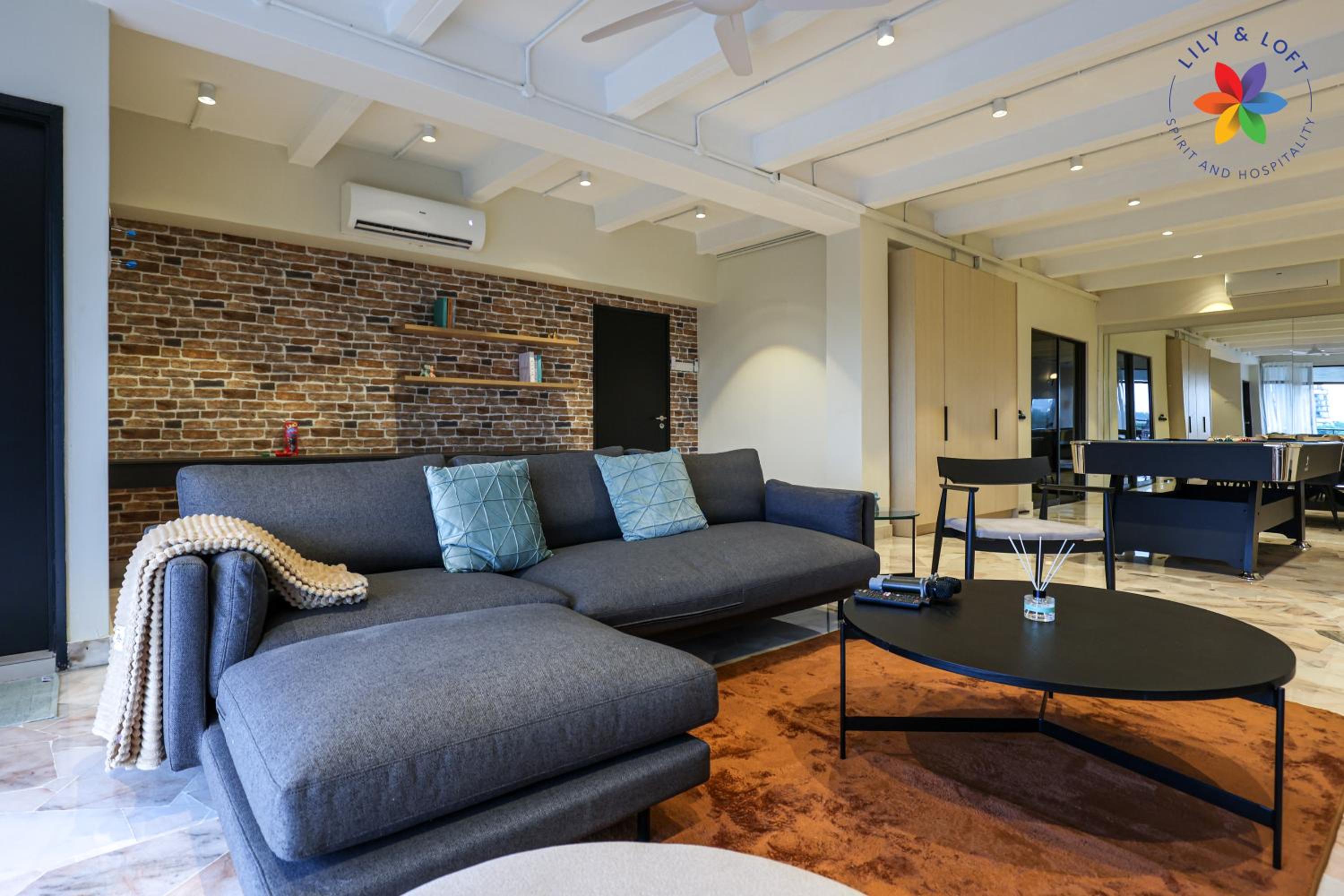 KL Townhouse Villa by LilyandLoft