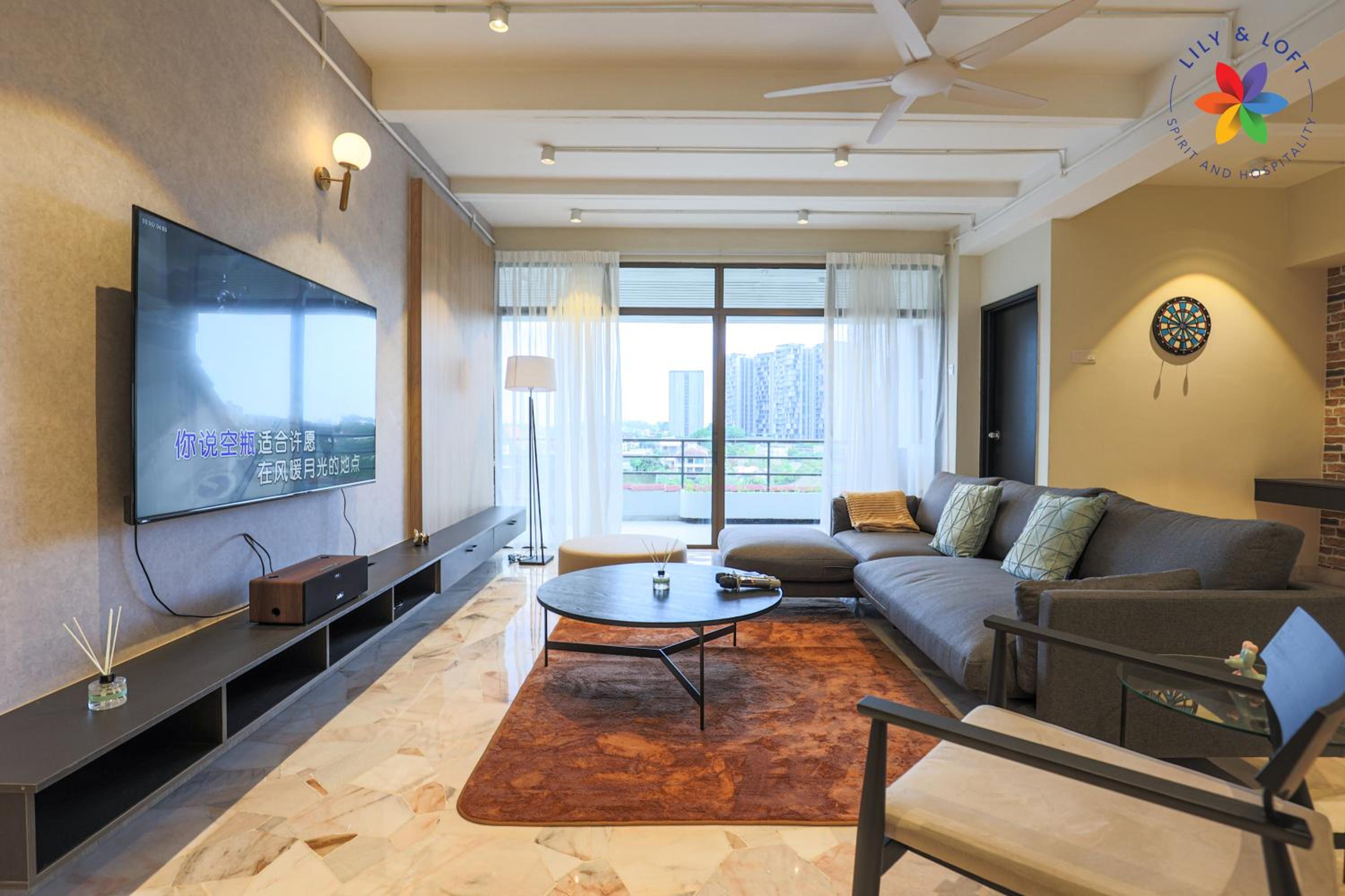 KL Townhouse Villa by LilyandLoft