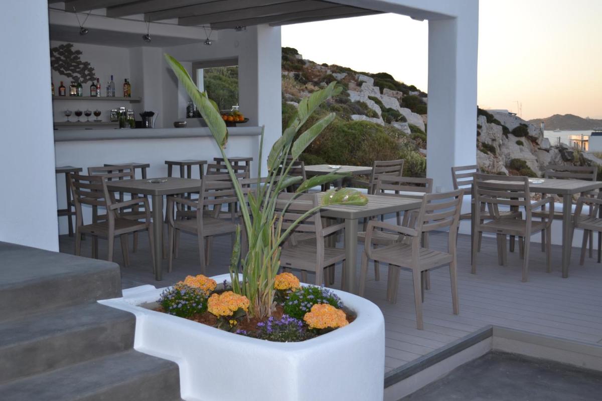 outdoor BBQ area