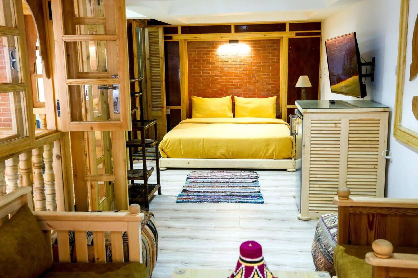 hotel room