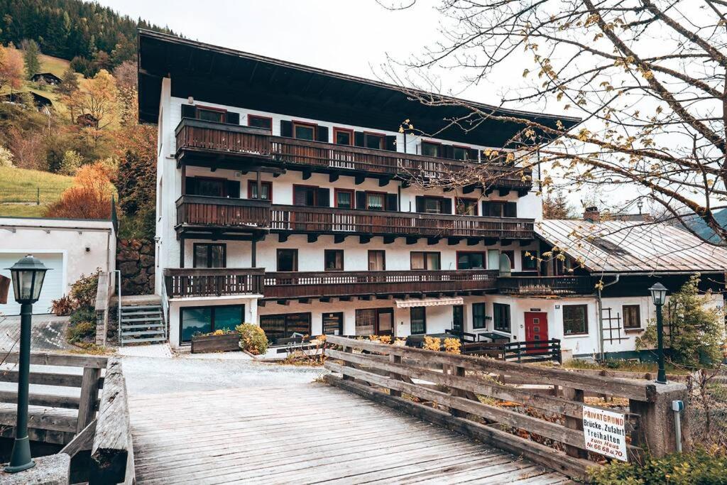 Charming Apartment close to the Slopes, Skiing & Hiking