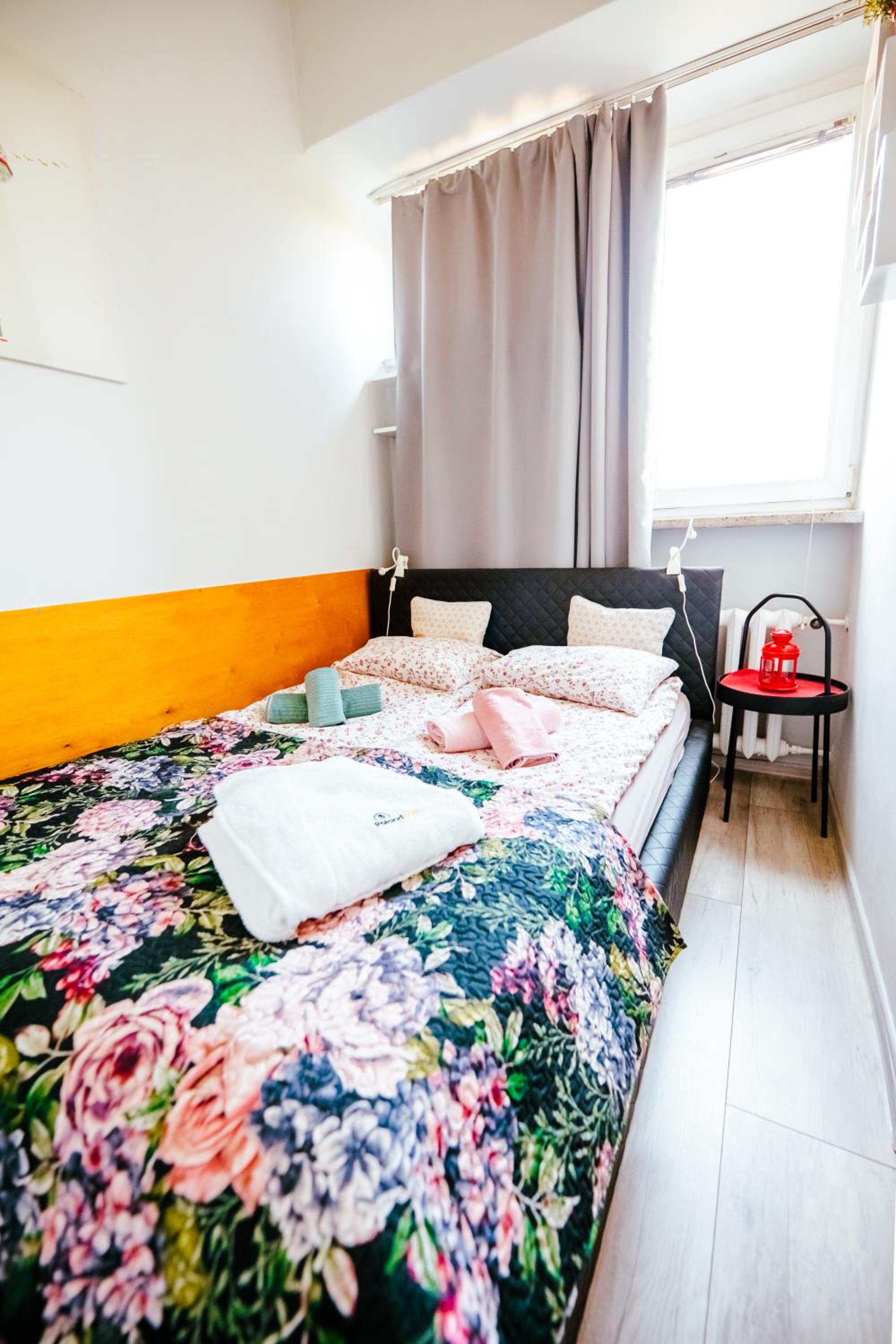 Exclusive Apt High Ceilings View by PolandBnB