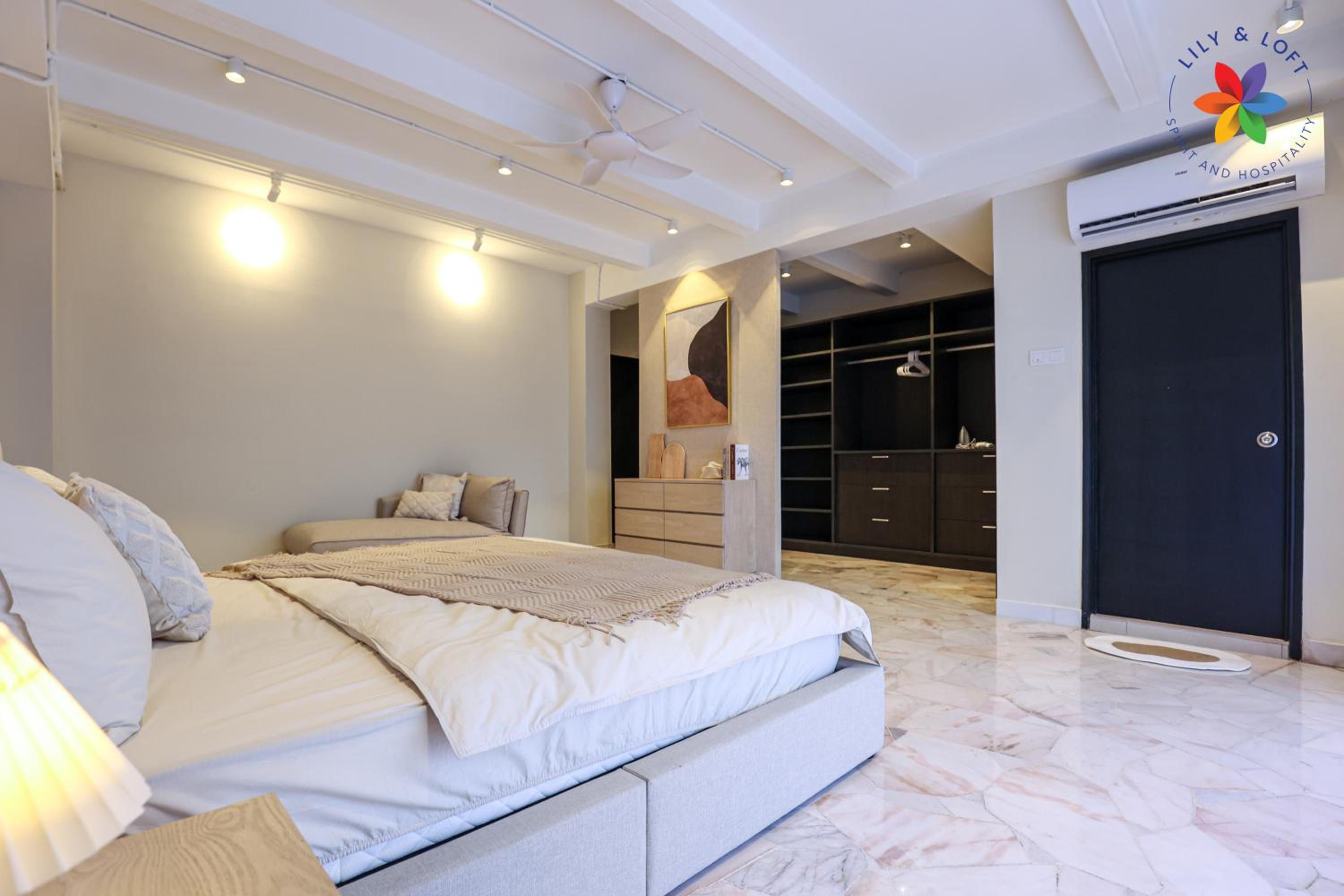 KL Townhouse Villa by LilyandLoft