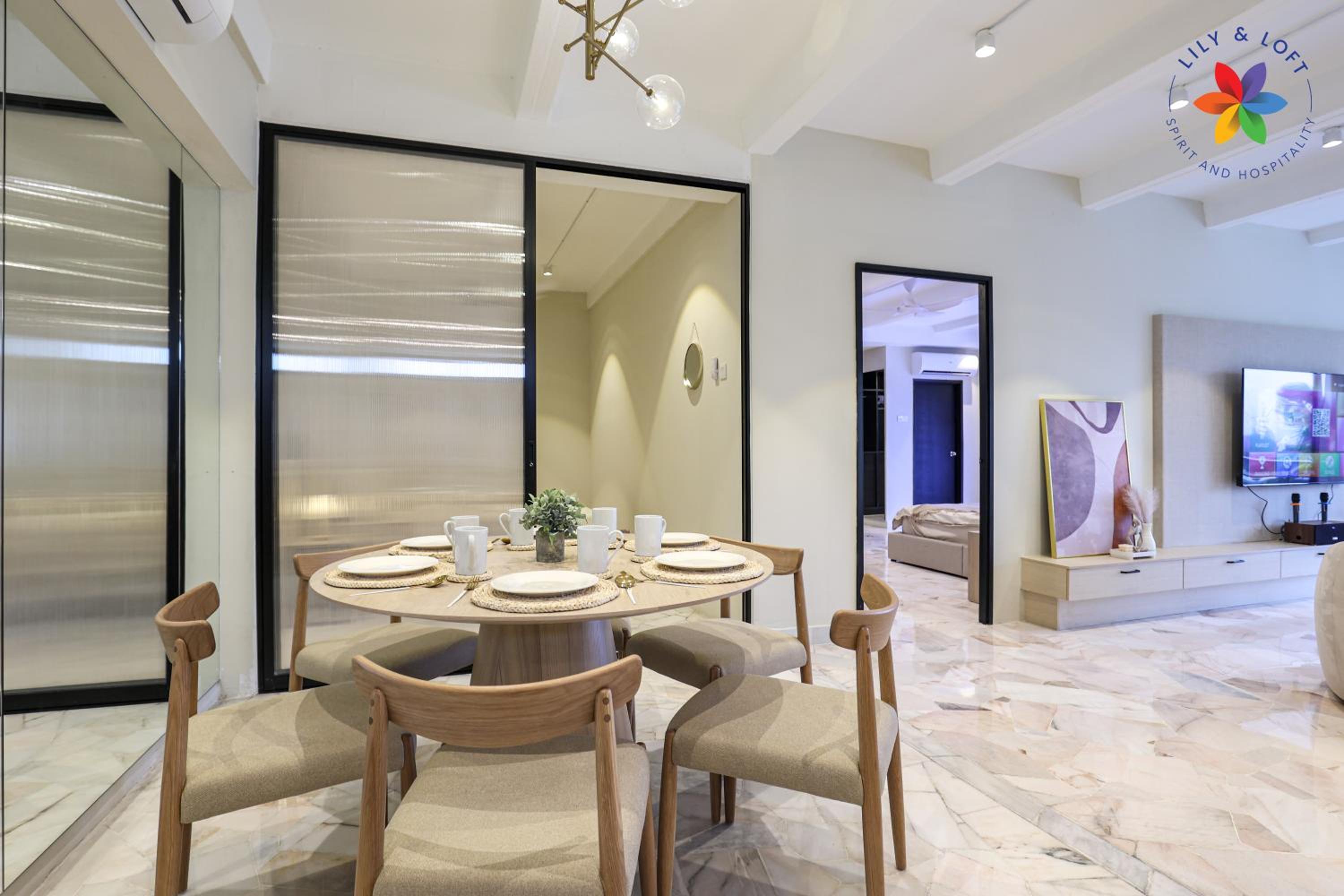 KL Townhouse Villa by LilyandLoft