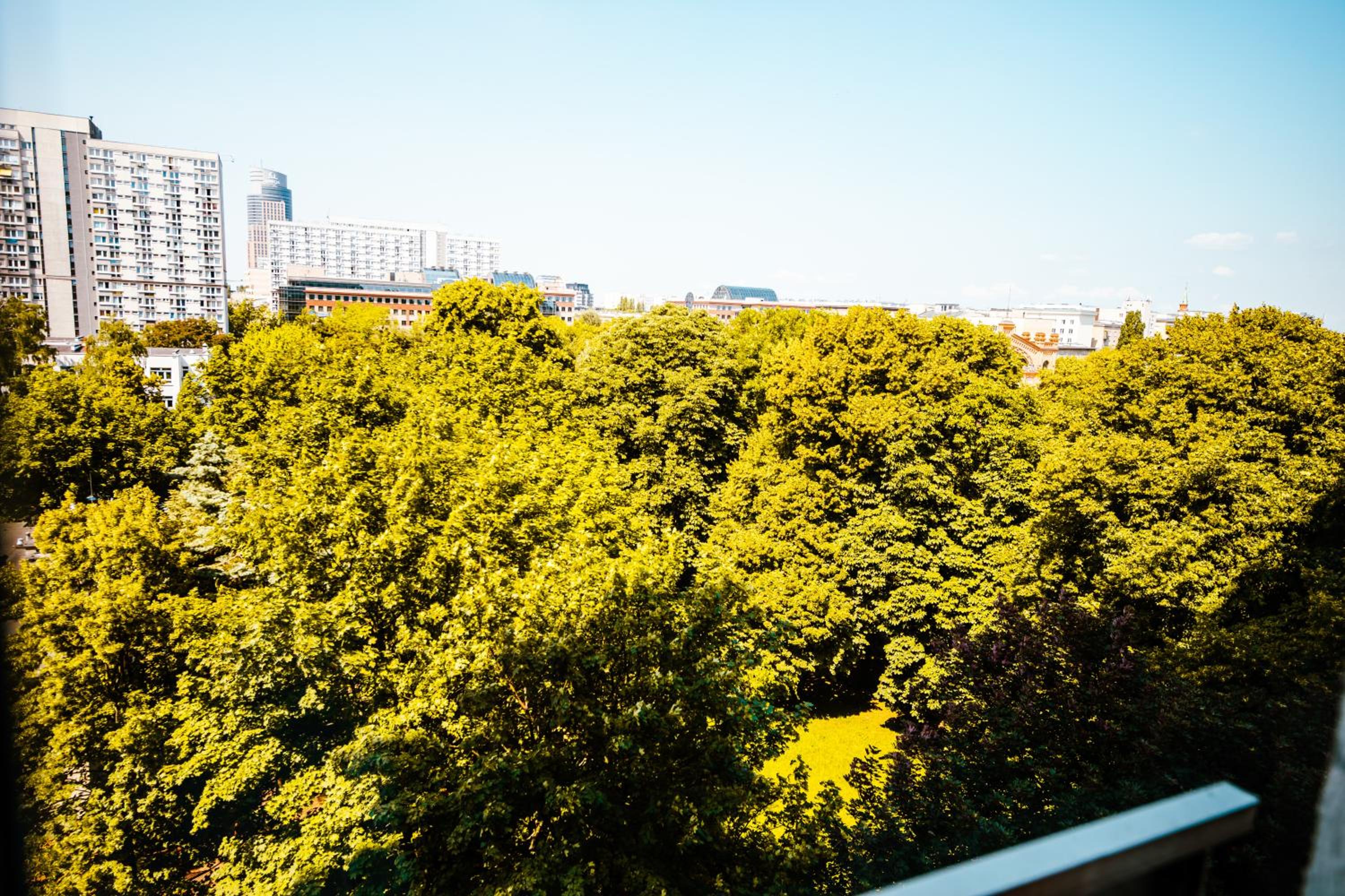 Exclusive Apt High Ceilings View by PolandBnB