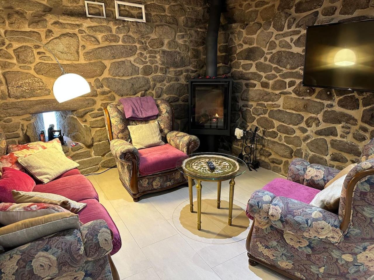 Casa rural cerca Santiago de Compostela,Xallas de Sura