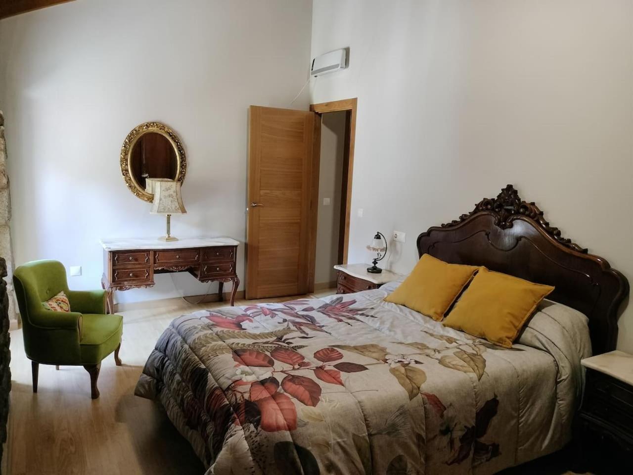 Casa rural cerca Santiago de Compostela,Xallas de Sura