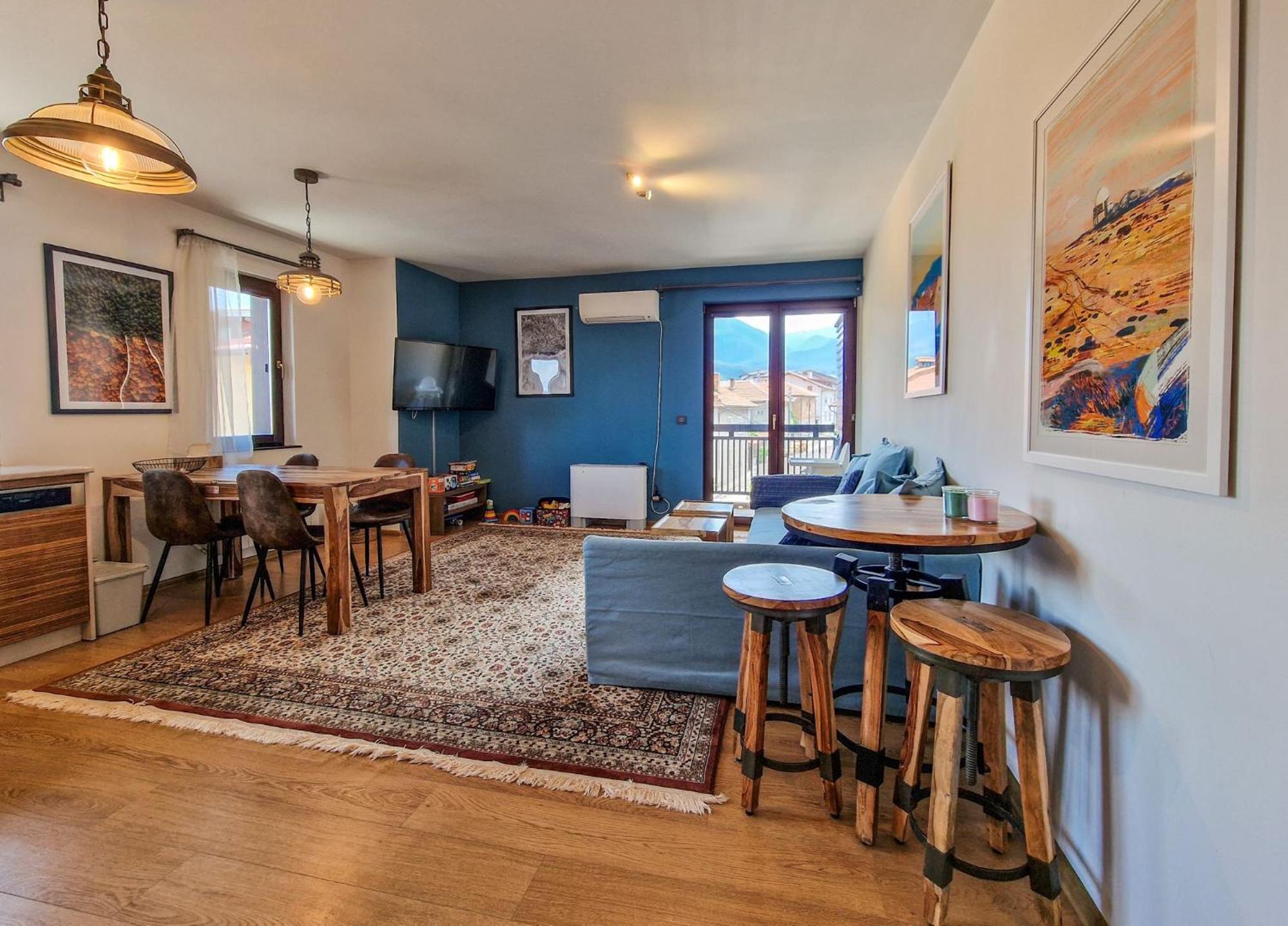 Pastels - 2BD in Trinity Bansko with underground parking by Flat Mаnager