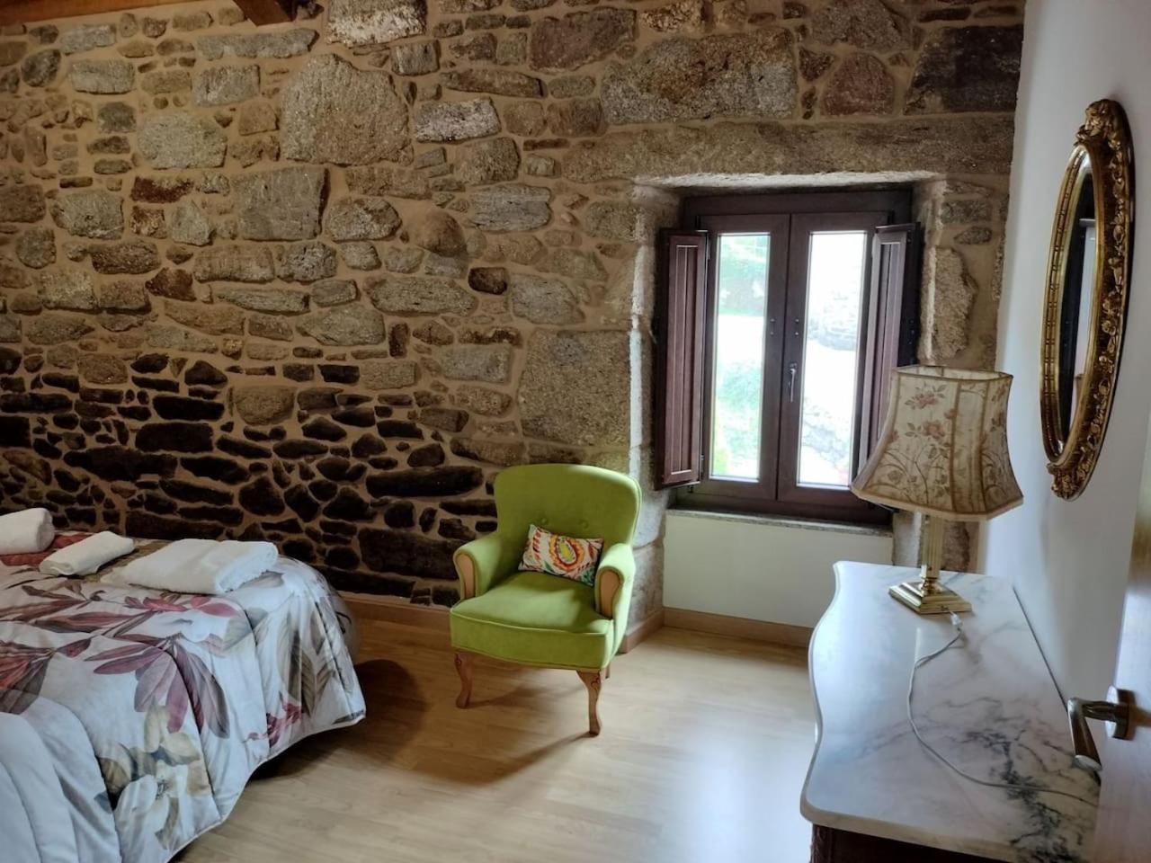 Casa rural cerca Santiago de Compostela,Xallas de Sura