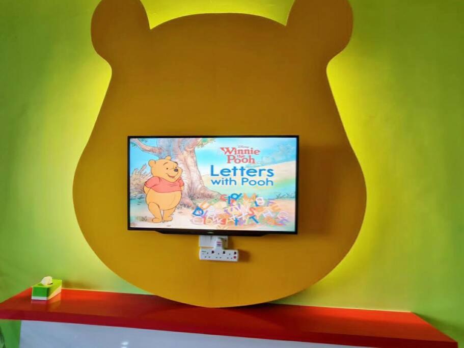 WinnieThePooh#BathtubPoolSeaview photo 5