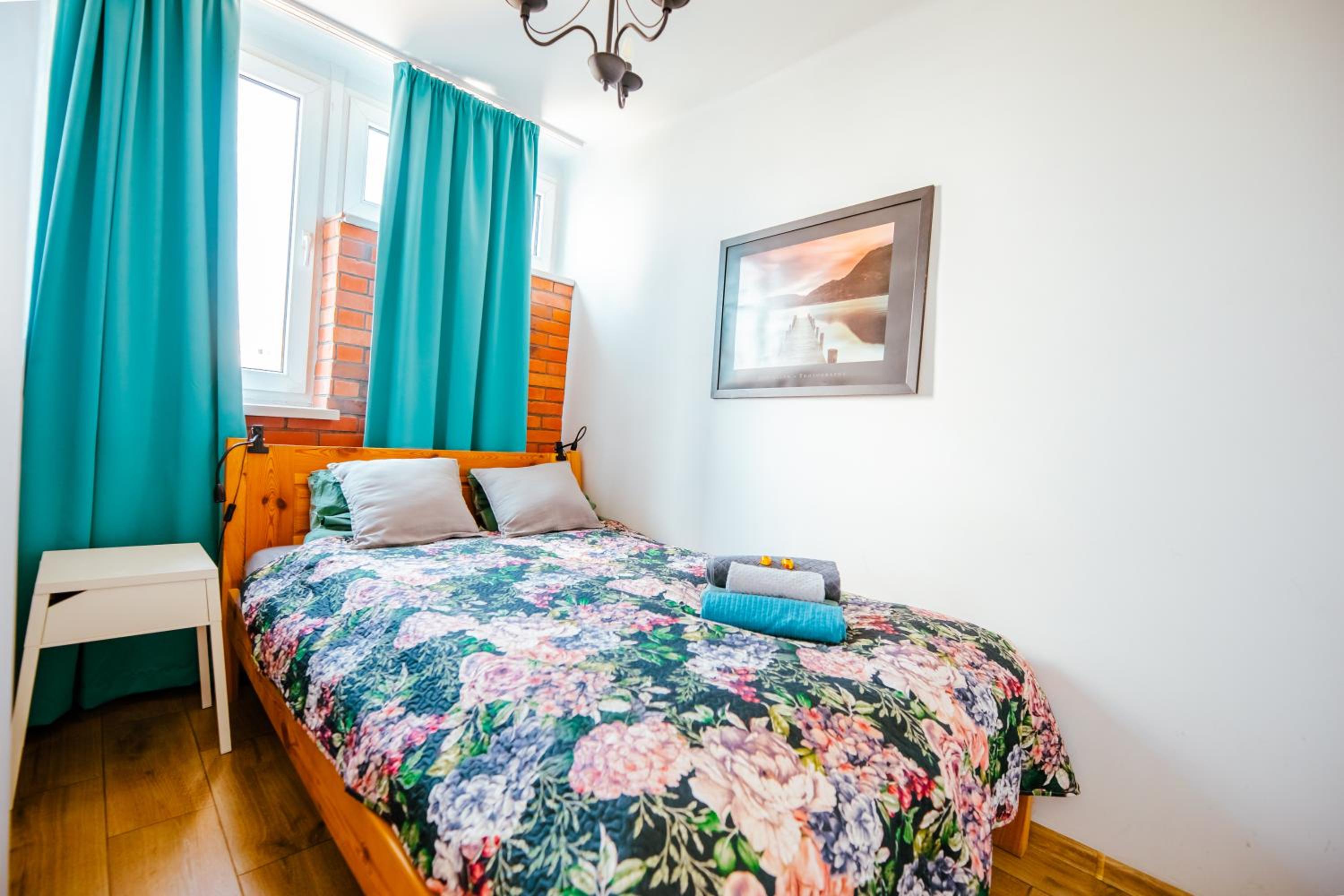 Bright 14th Floor Apartment Warsaw Centrum Sunset Park Views by PolandBnB view 2