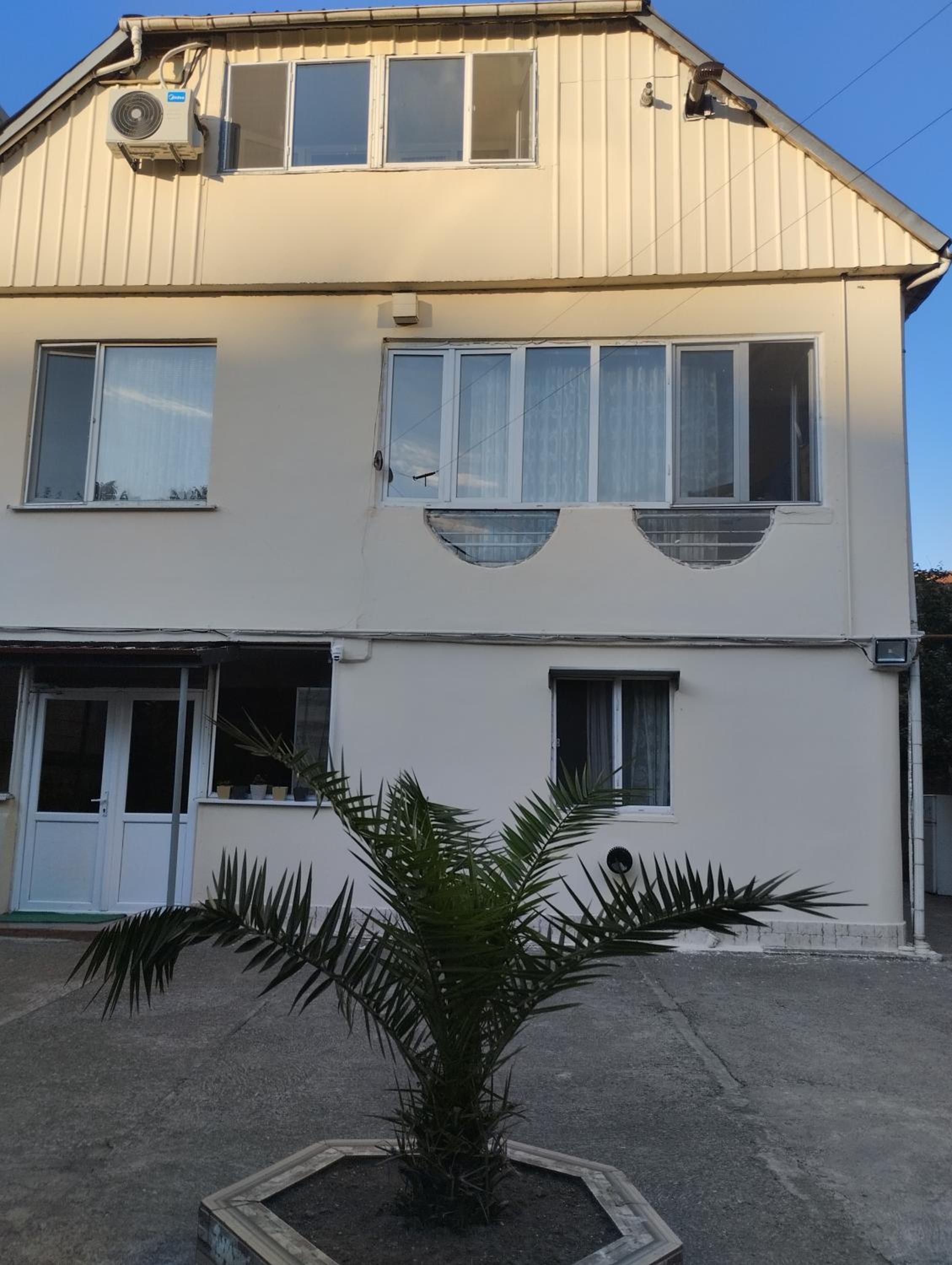 Guest house number 1