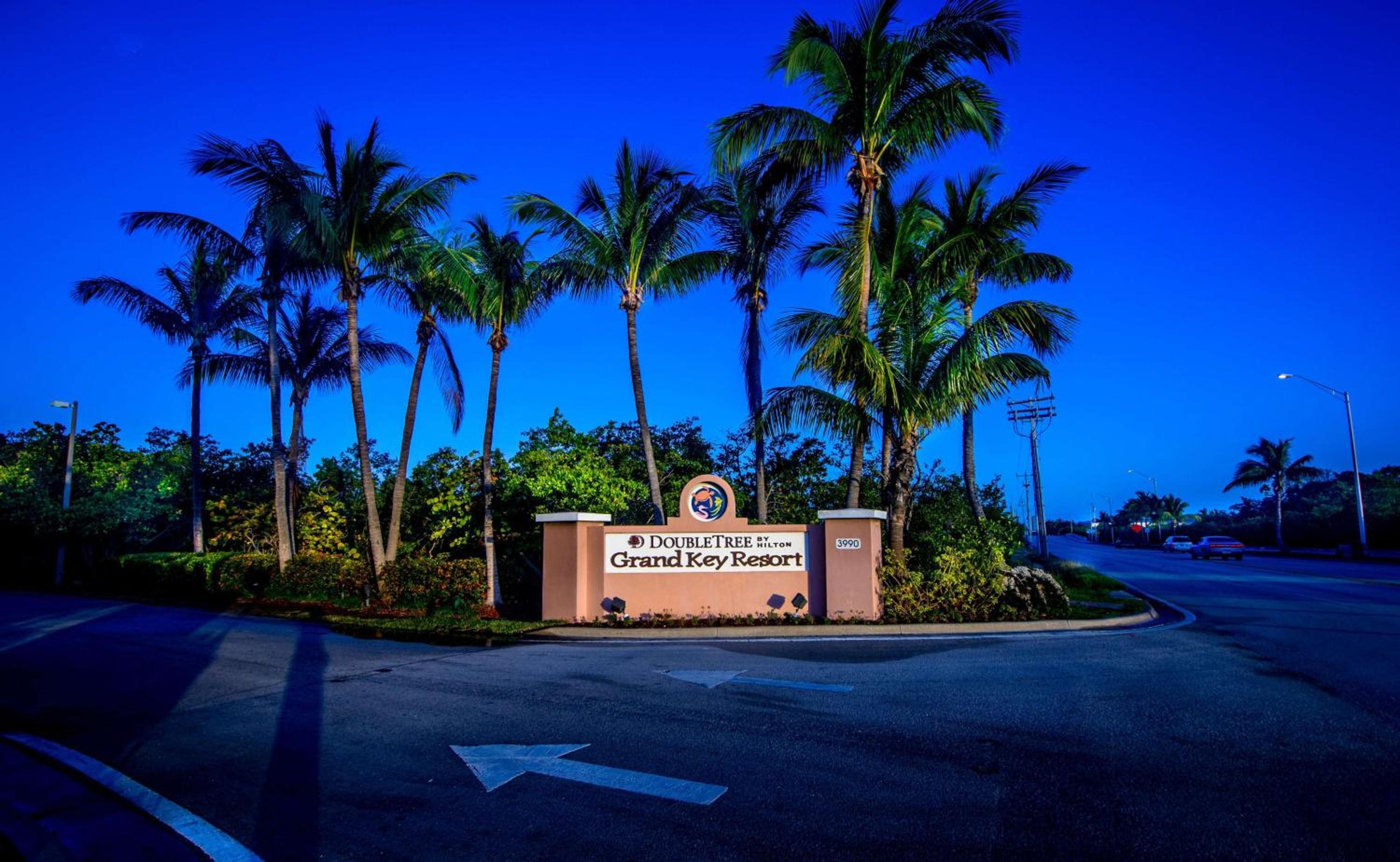 Hotel DoubleTree by Hilton Grand Key Resort - Image 1
