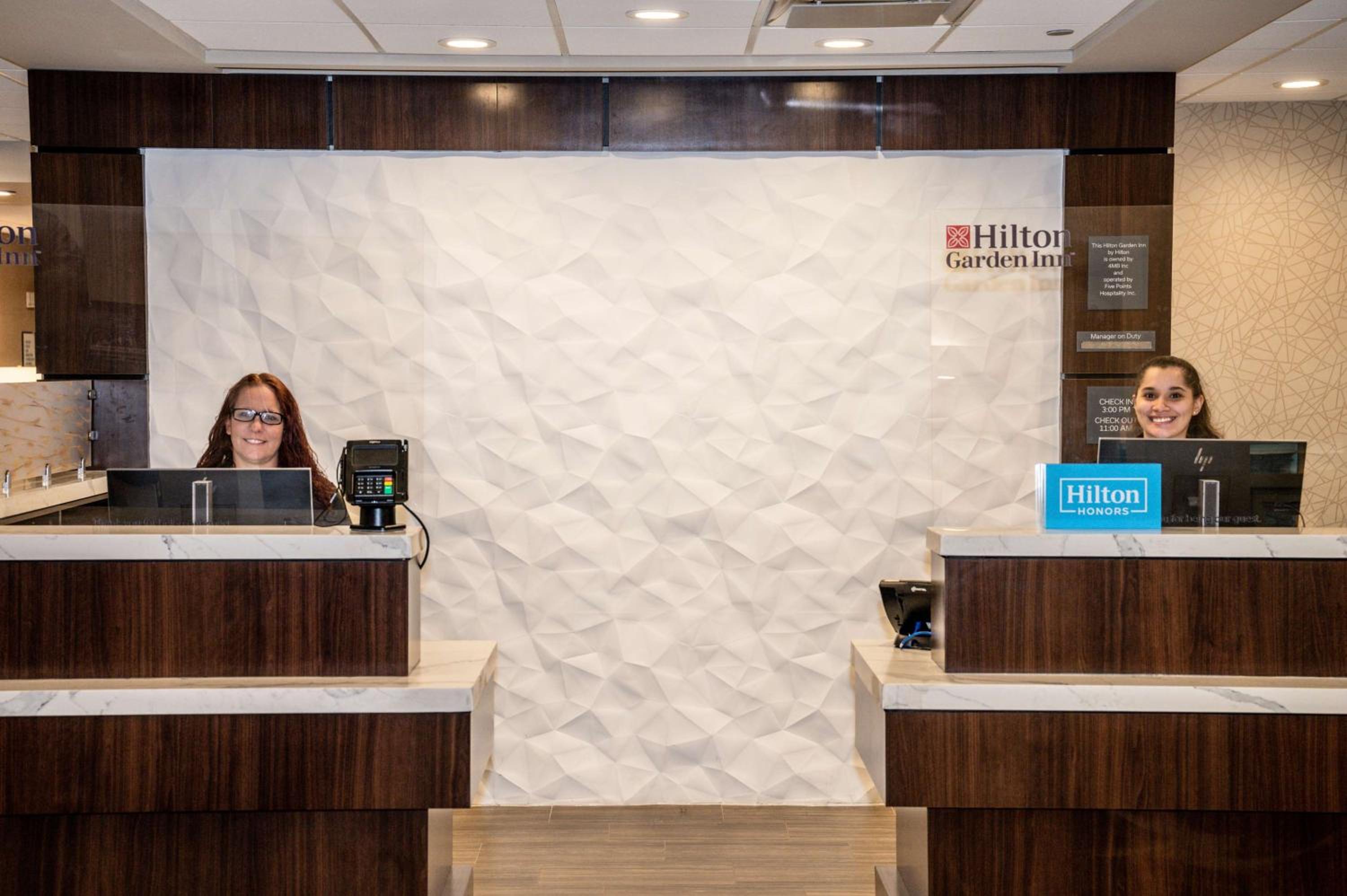 Fayetteville Vacations - Hilton Garden Inn Fayetteville/Fort Bragg - Property Image 6