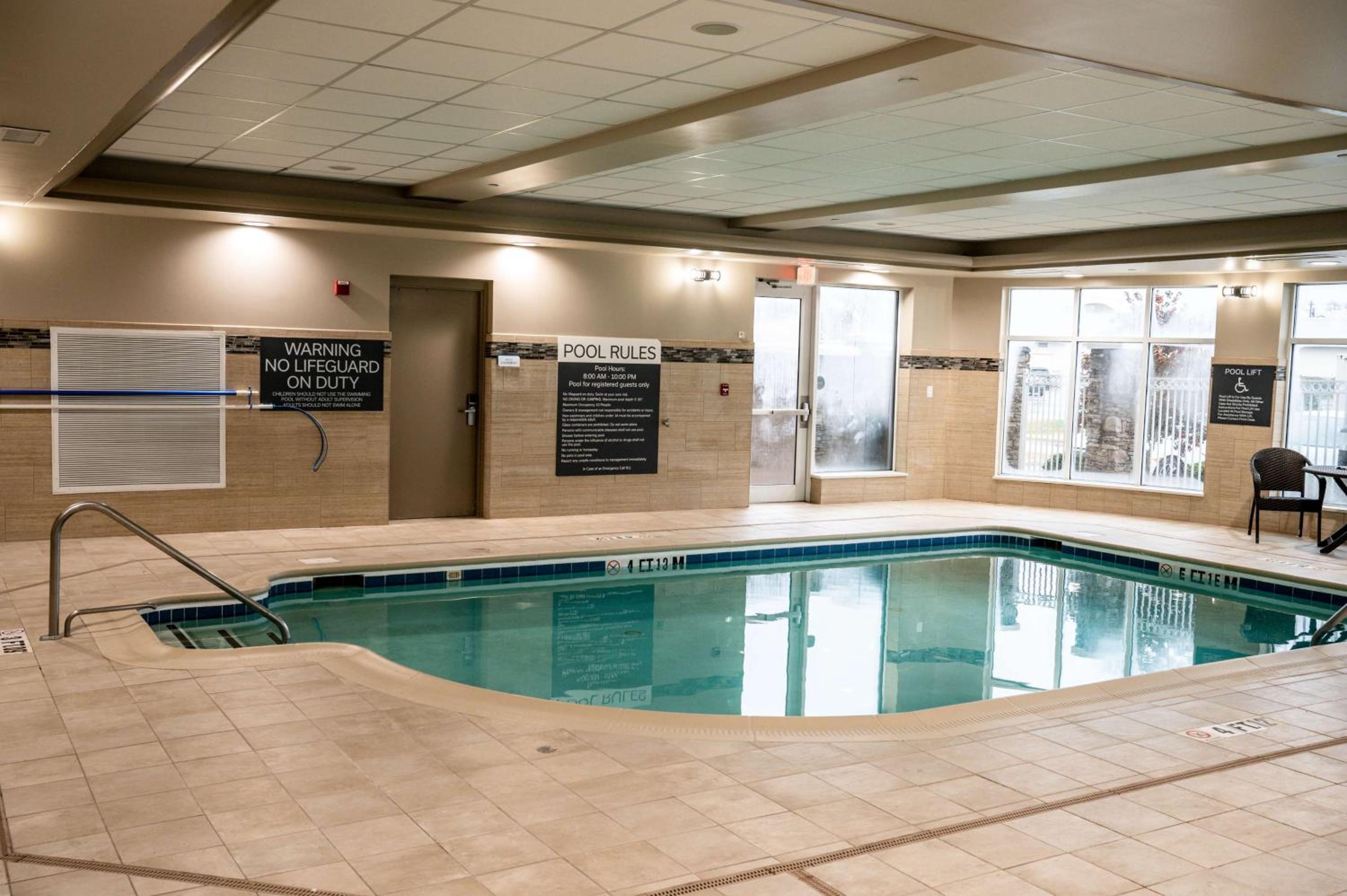 Fayetteville Vacations - Hilton Garden Inn Fayetteville/Fort Bragg - Property Image 52