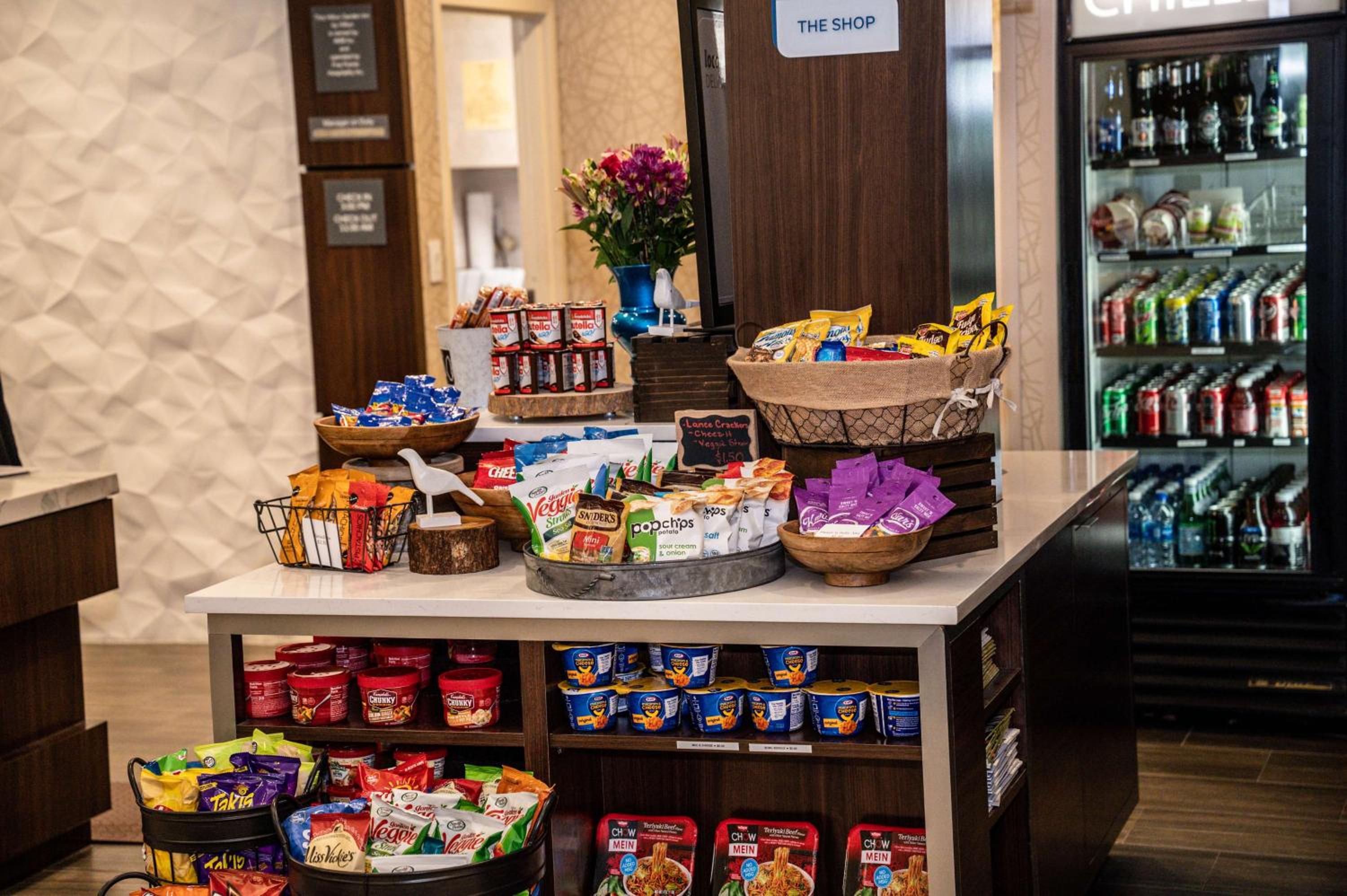 Fayetteville Vacations - Hilton Garden Inn Fayetteville/Fort Bragg - Property Image 55