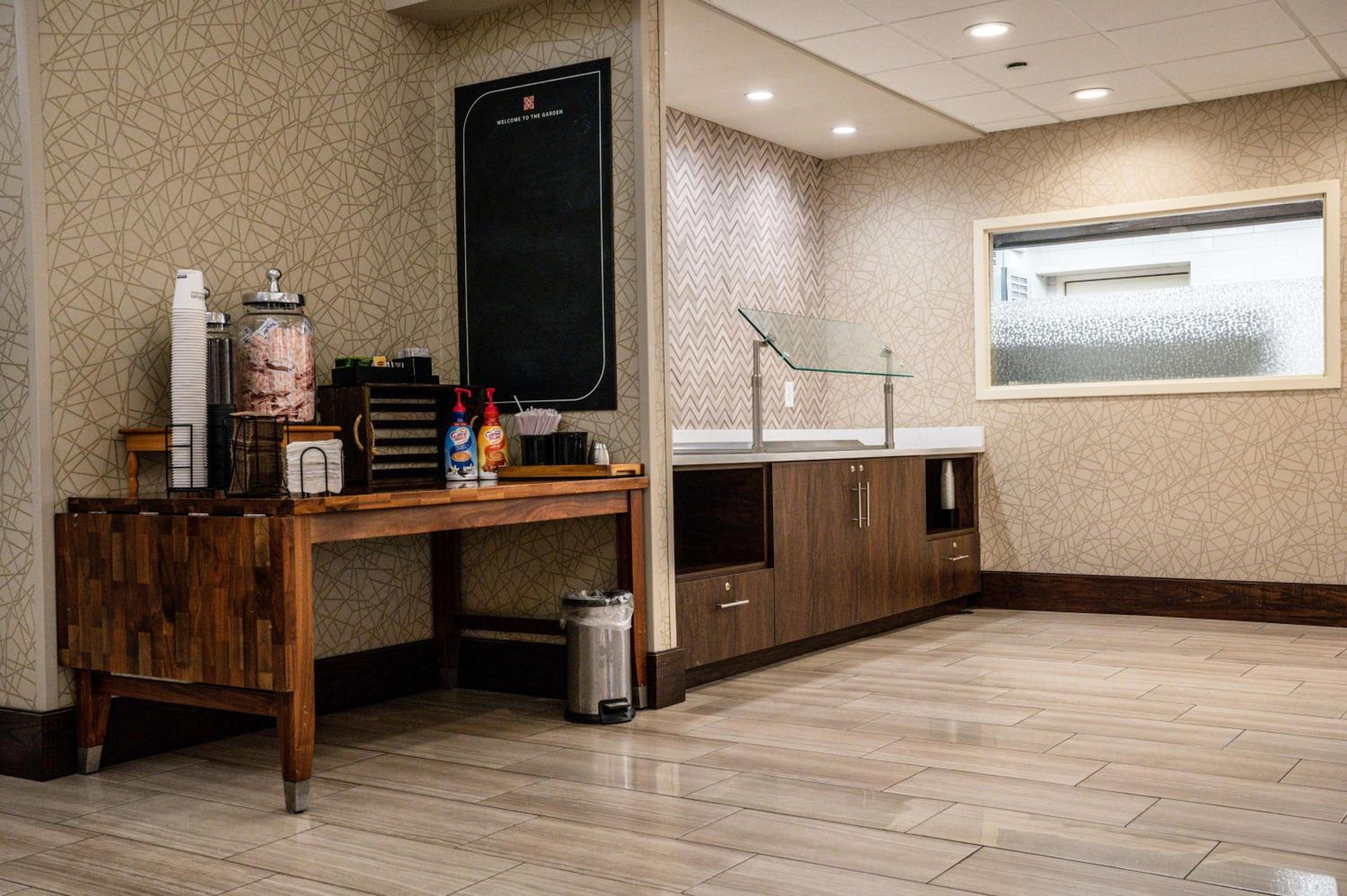 Fayetteville Vacations - Hilton Garden Inn Fayetteville/Fort Bragg - Property Image 57