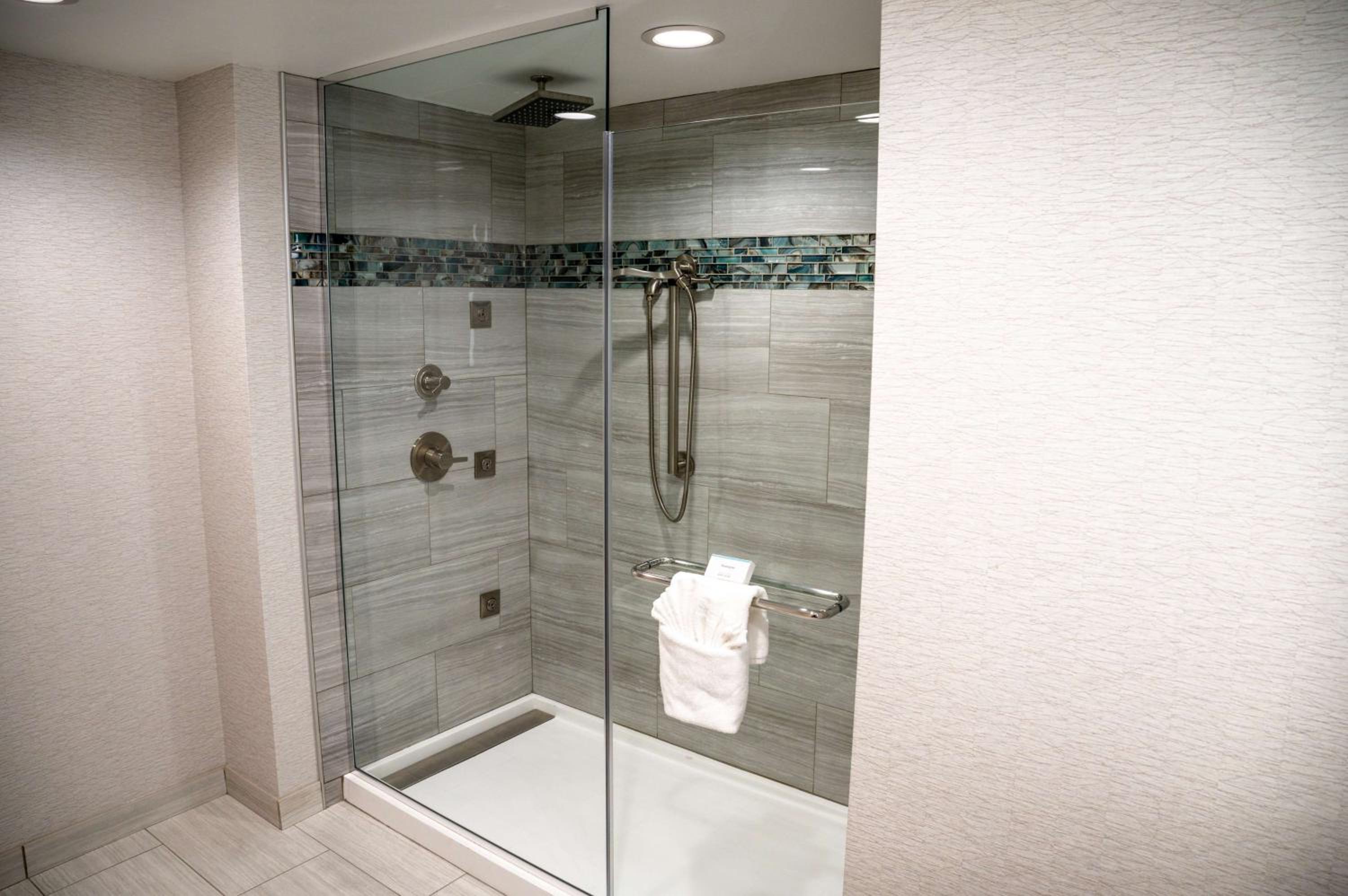 Fayetteville Vacations - Hilton Garden Inn Fayetteville/Fort Bragg - Property Image 65