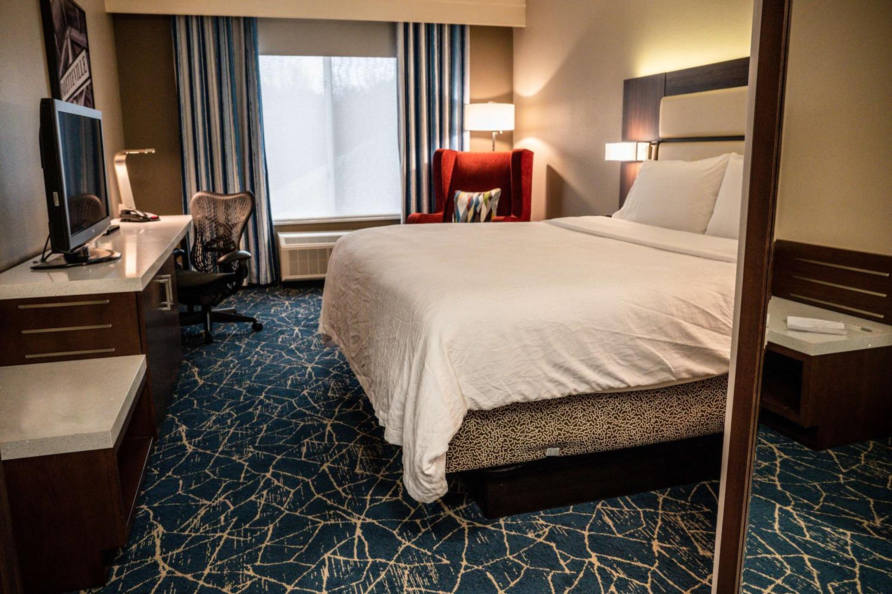 Fayetteville Vacations - Hilton Garden Inn Fayetteville/Fort Bragg - Property Image 31