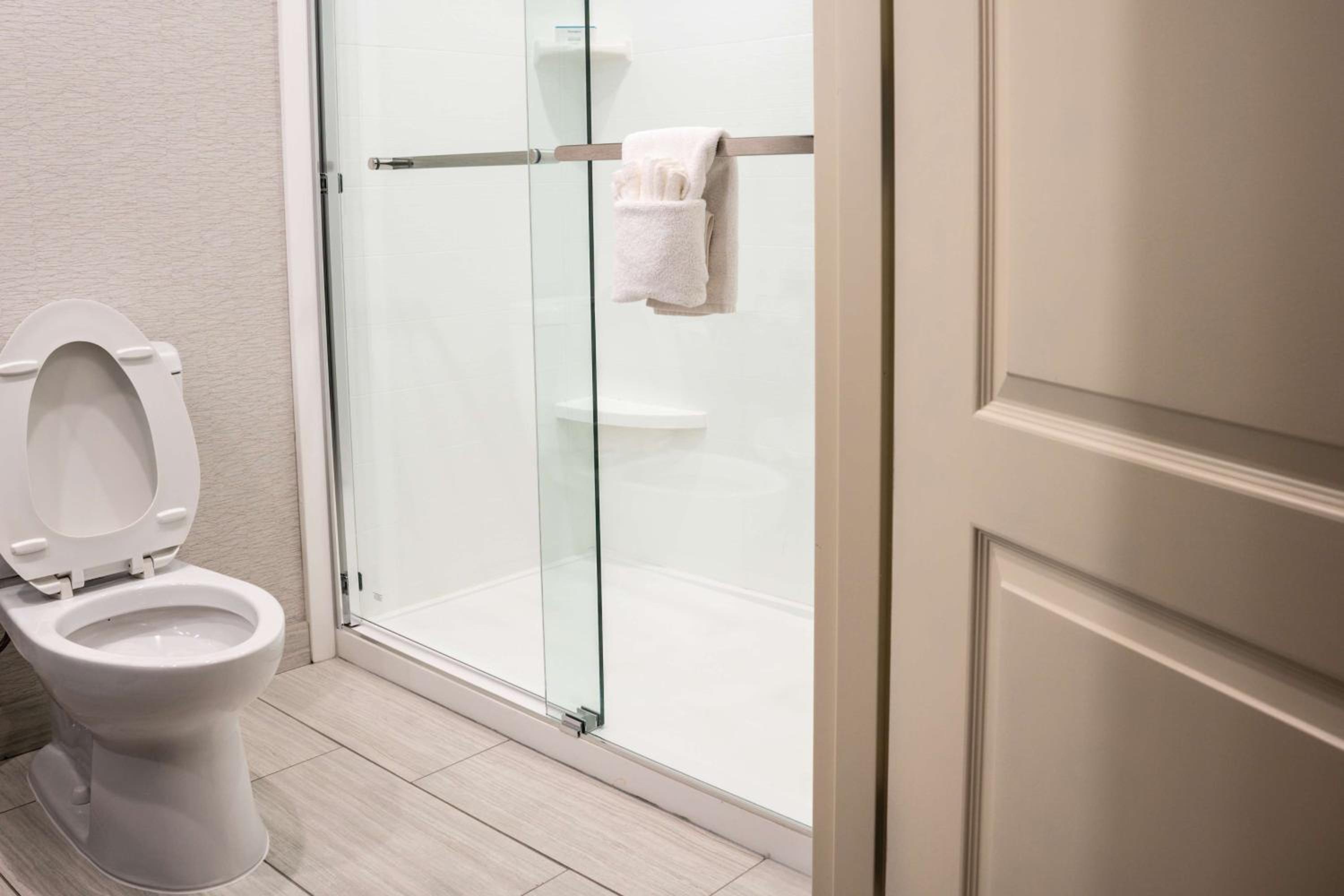 Fayetteville Vacations - Hilton Garden Inn Fayetteville/Fort Bragg - Property Image 33