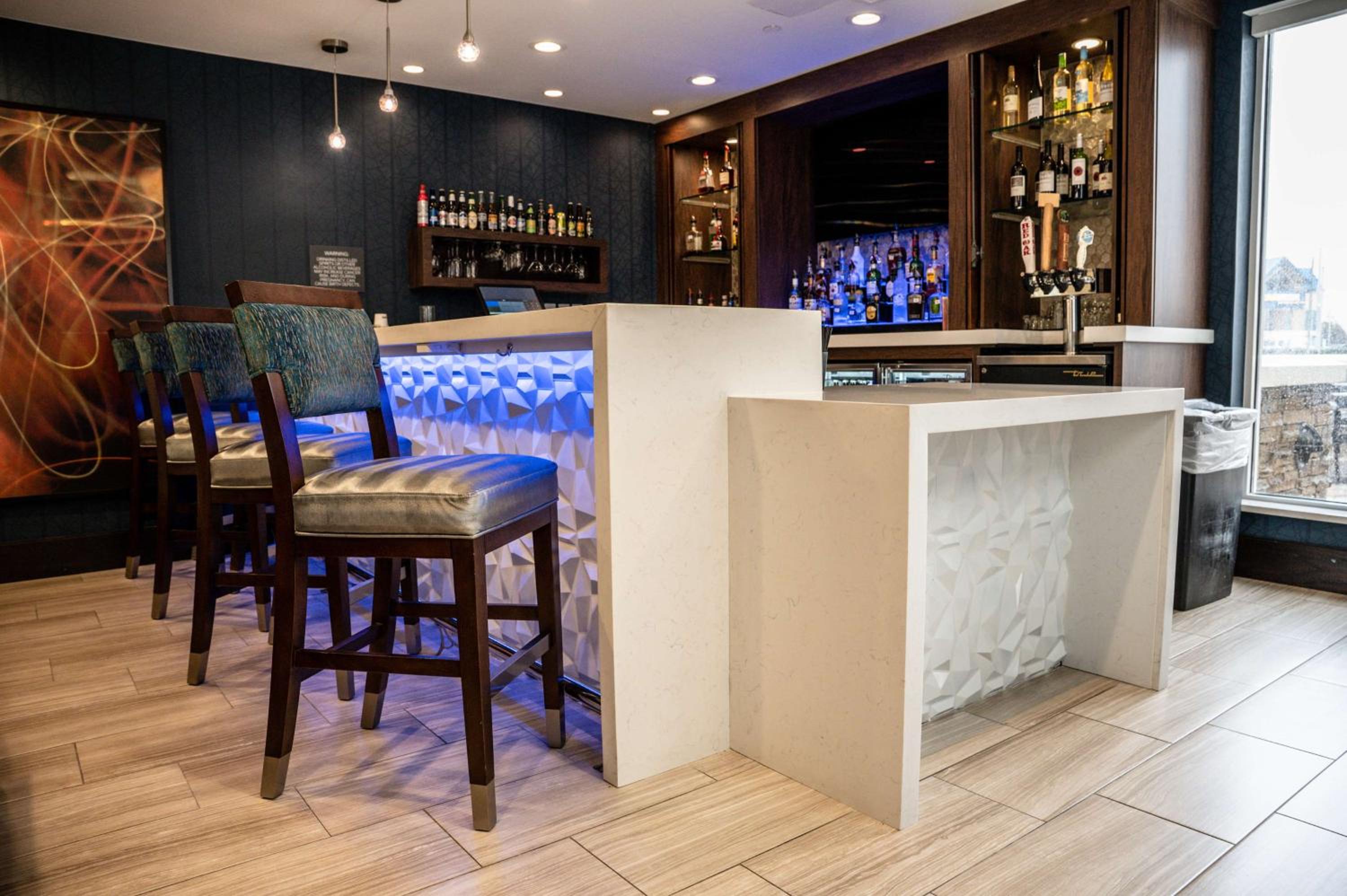 Fayetteville Vacations - Hilton Garden Inn Fayetteville/Fort Bragg - Property Image 46