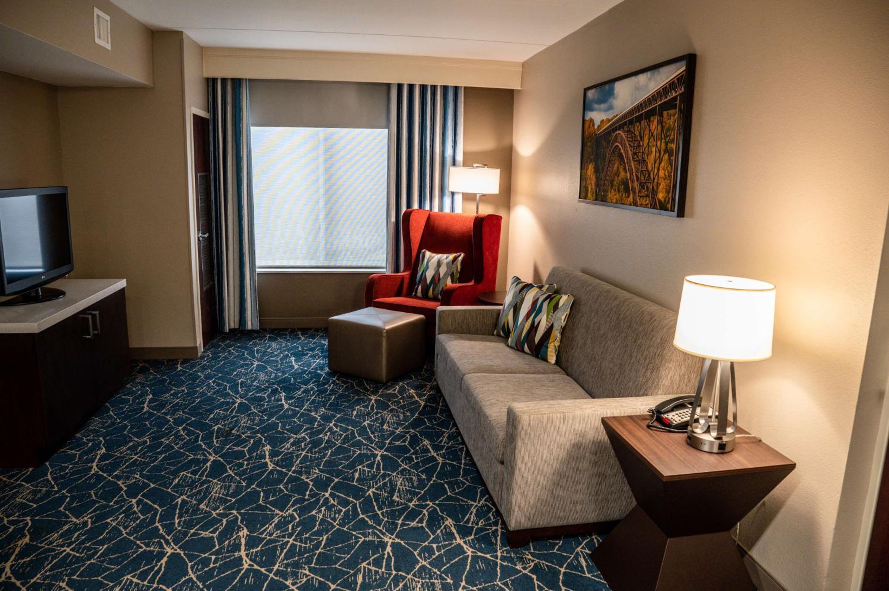 Fayetteville Vacations - Hilton Garden Inn Fayetteville/Fort Bragg - Property Image 103