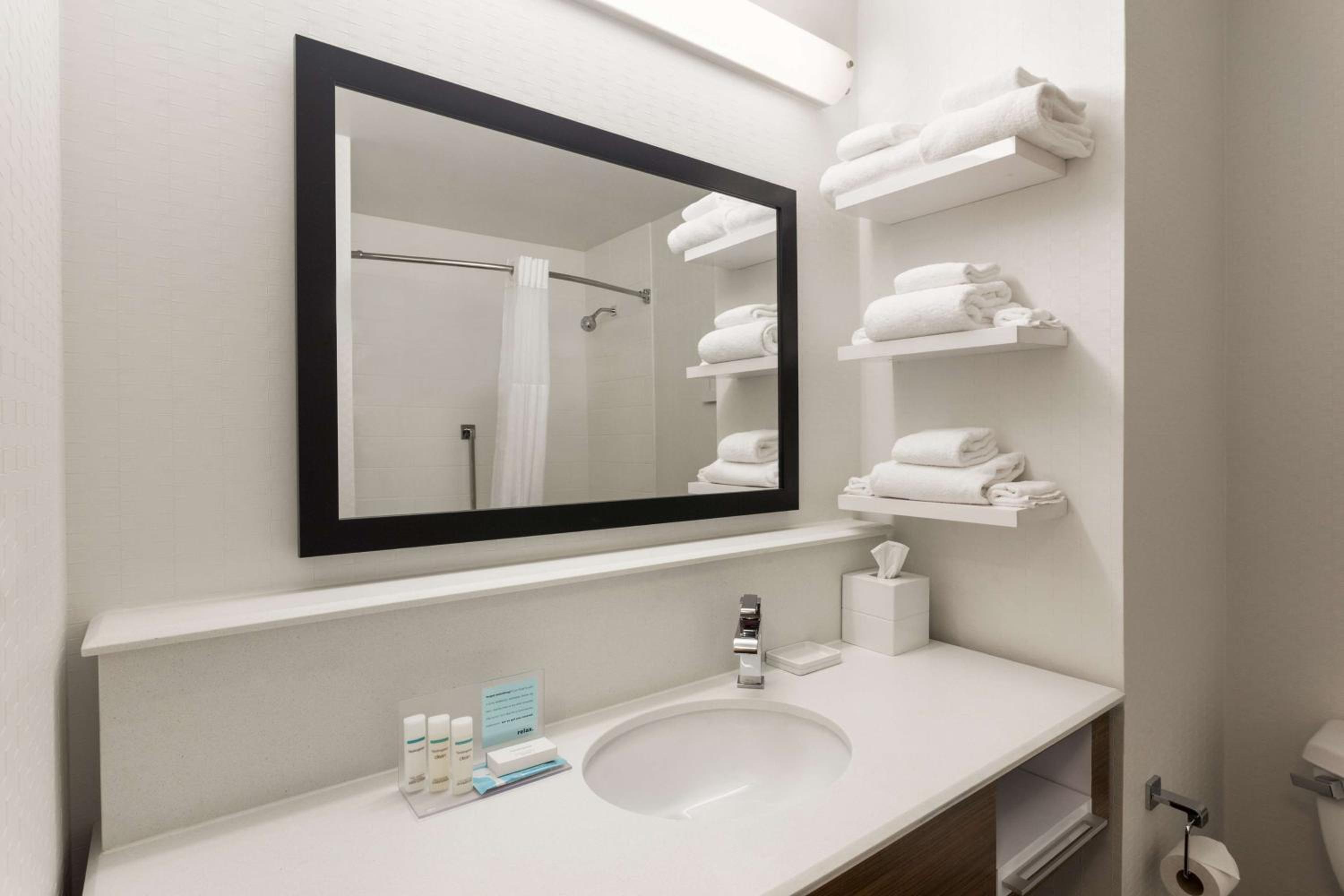 Fort Smith Vacations - Hampton Inn by Hilton Fort Smith - Property Image 6
