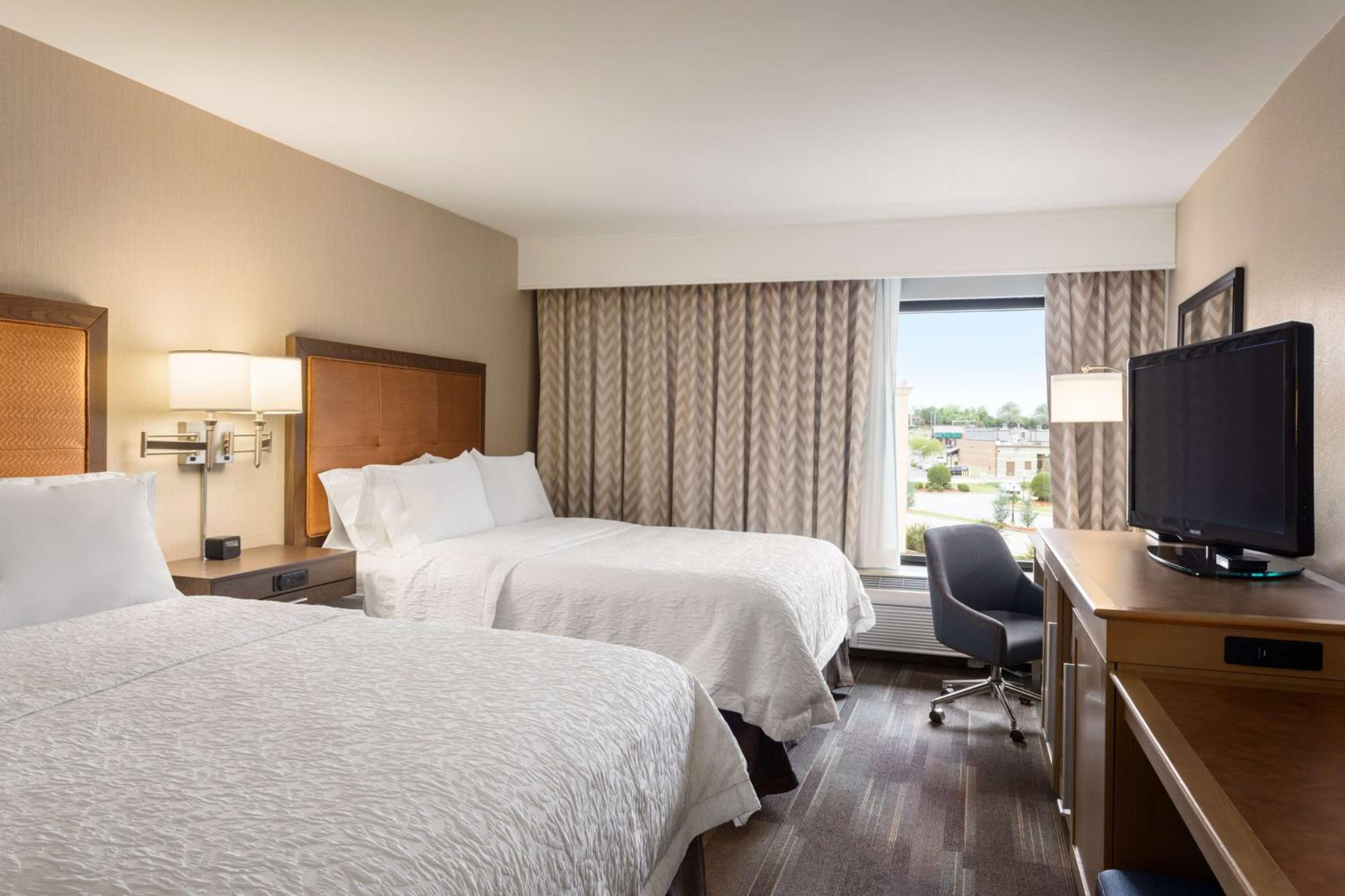 Fort Smith Vacations - Hampton Inn by Hilton Fort Smith - Property Image 8