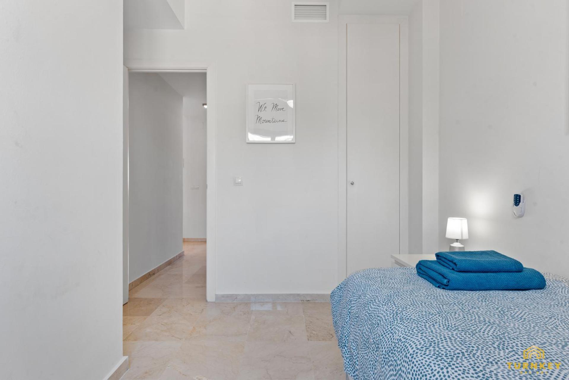 Beautiful penthouse in Casares with rooftop terrace and seaview