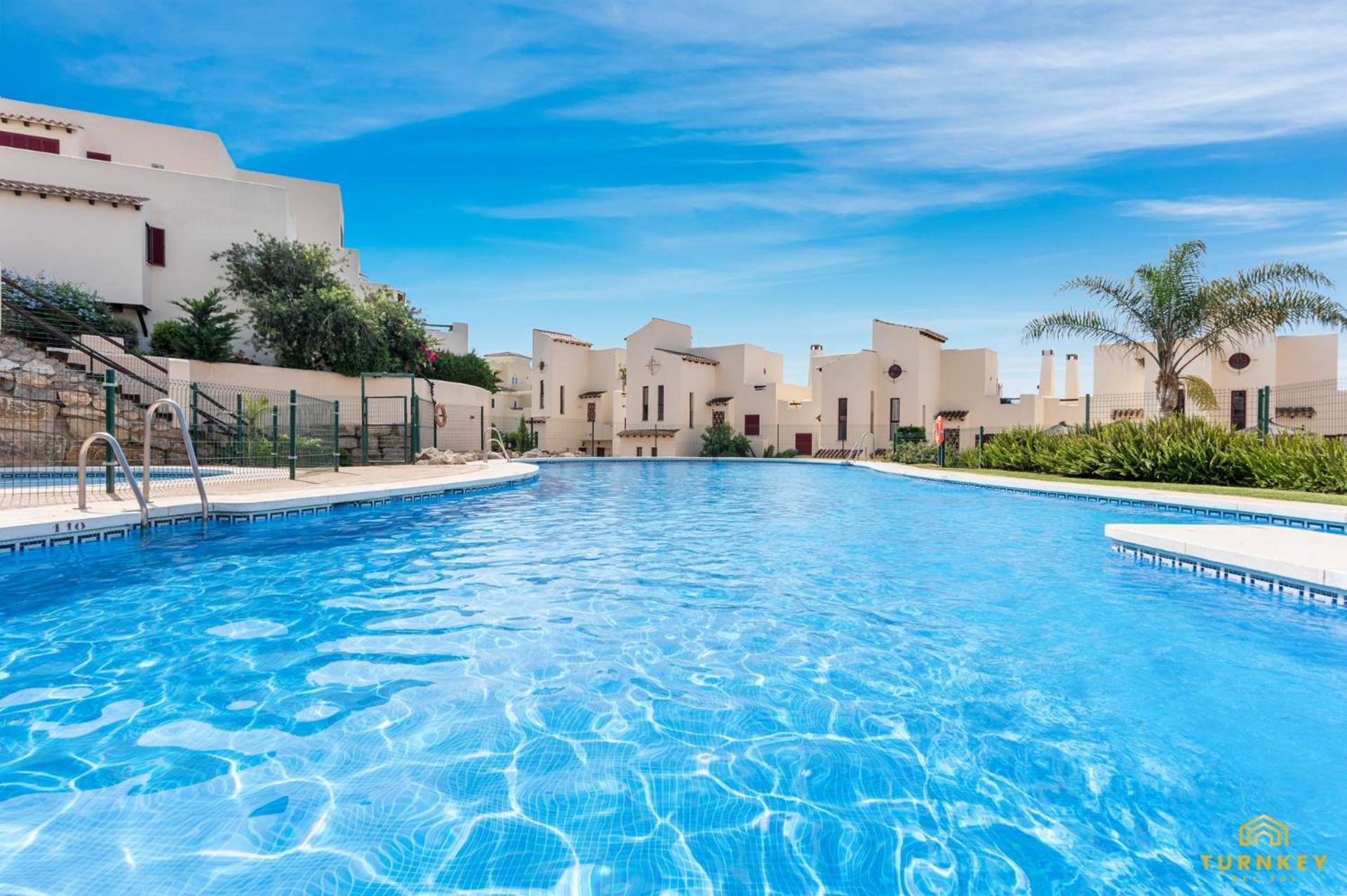 Beautiful penthouse in Casares with rooftop terrace and seaview