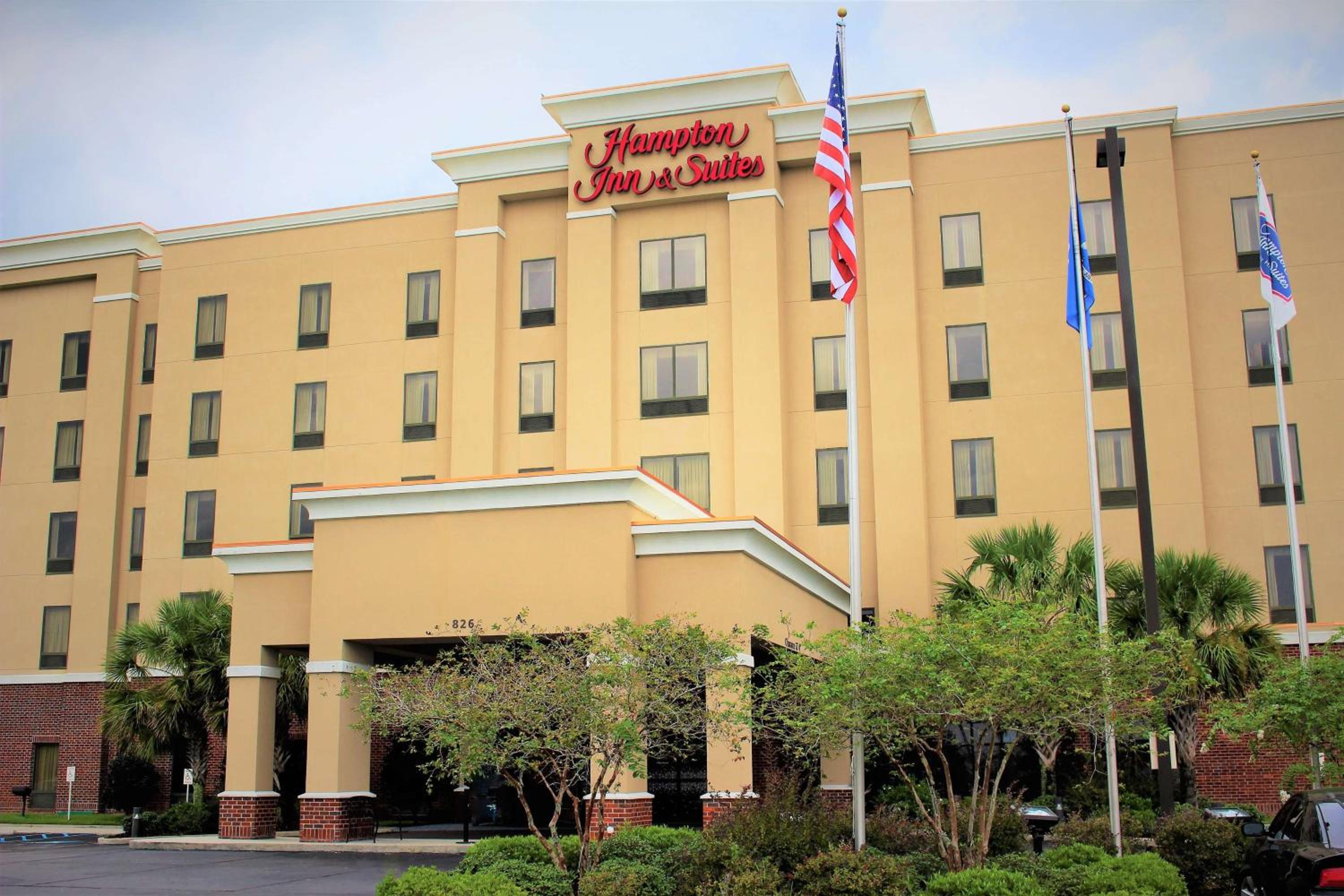 Morgan City Vacations - Hampton Inn  Suites Thibodaux - Property Image 1