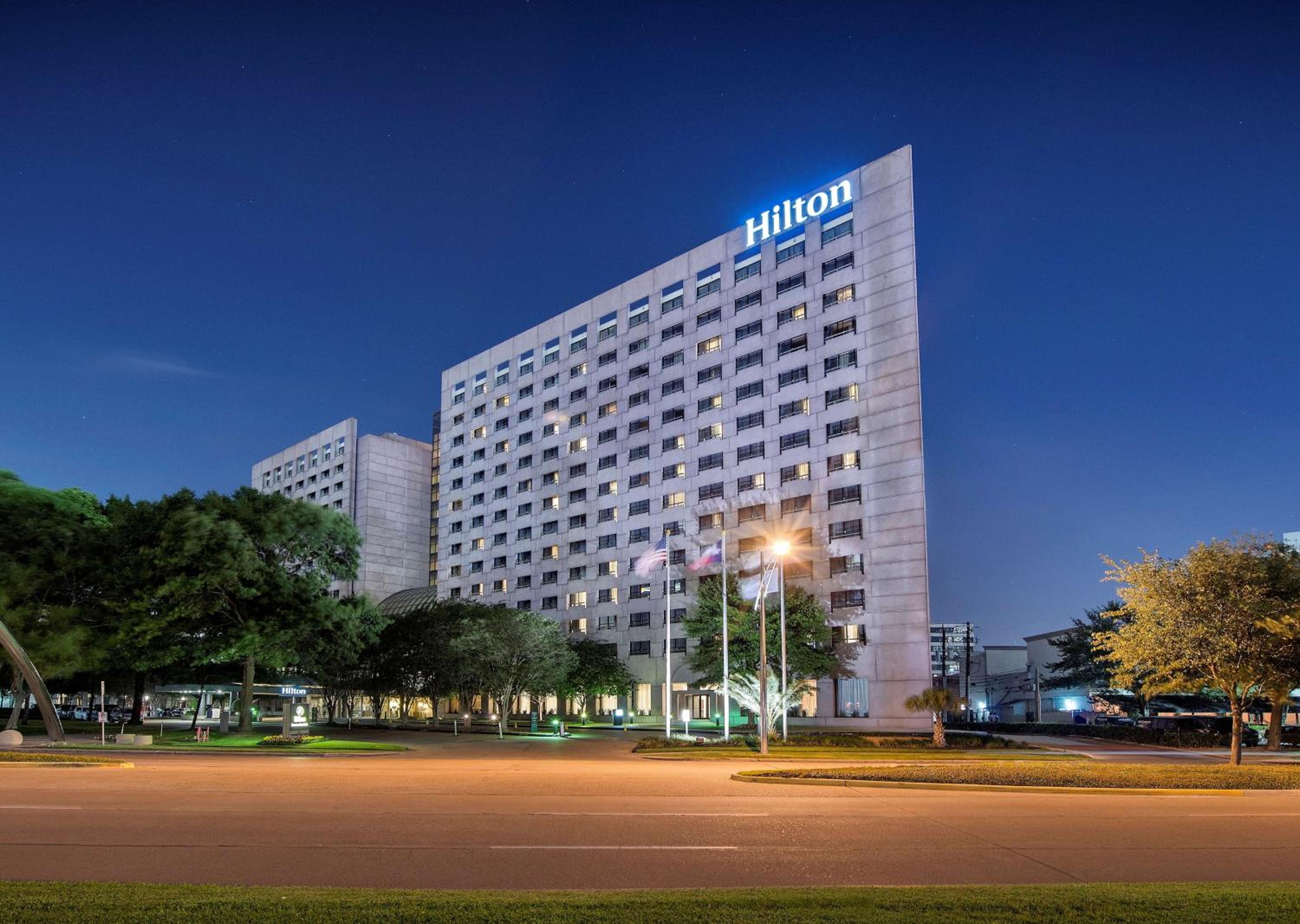 Hotel Hilton Houston Post Oak by the Galleria - Image 1