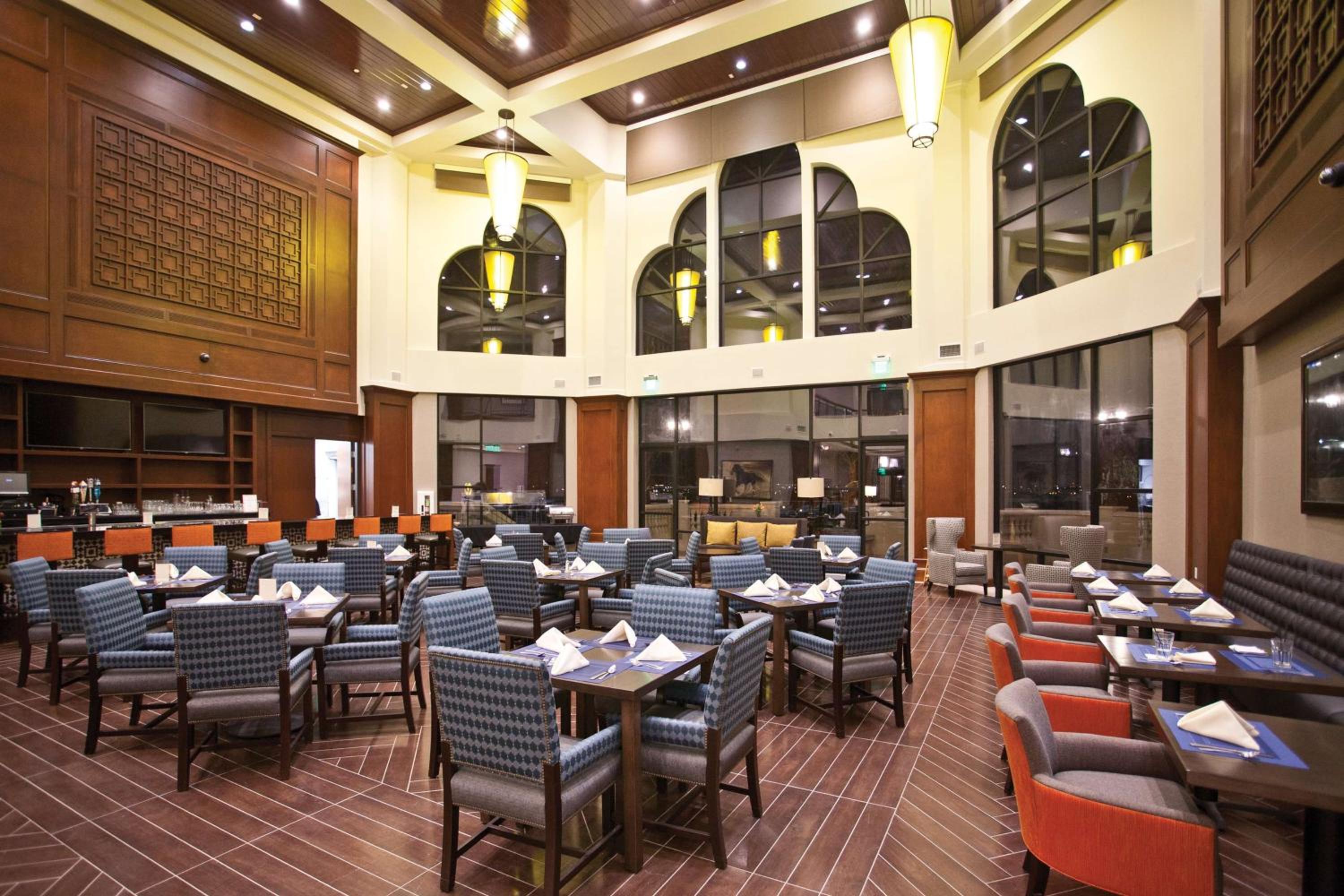 Rosemead Vacations - DoubleTree by Hilton Rosemead - Property Image 10